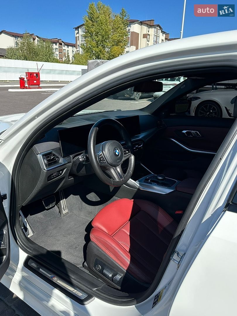 BMW 3 Series 2023 VIN 3MW49FF01P8D15467 фото оголошення 8 з 11