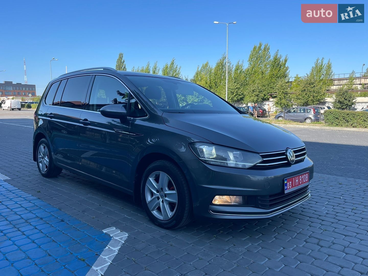 Volkswagen Touran 2016 VIN WVGZZZ1TZHW017804 фото оголошення 15 з 43