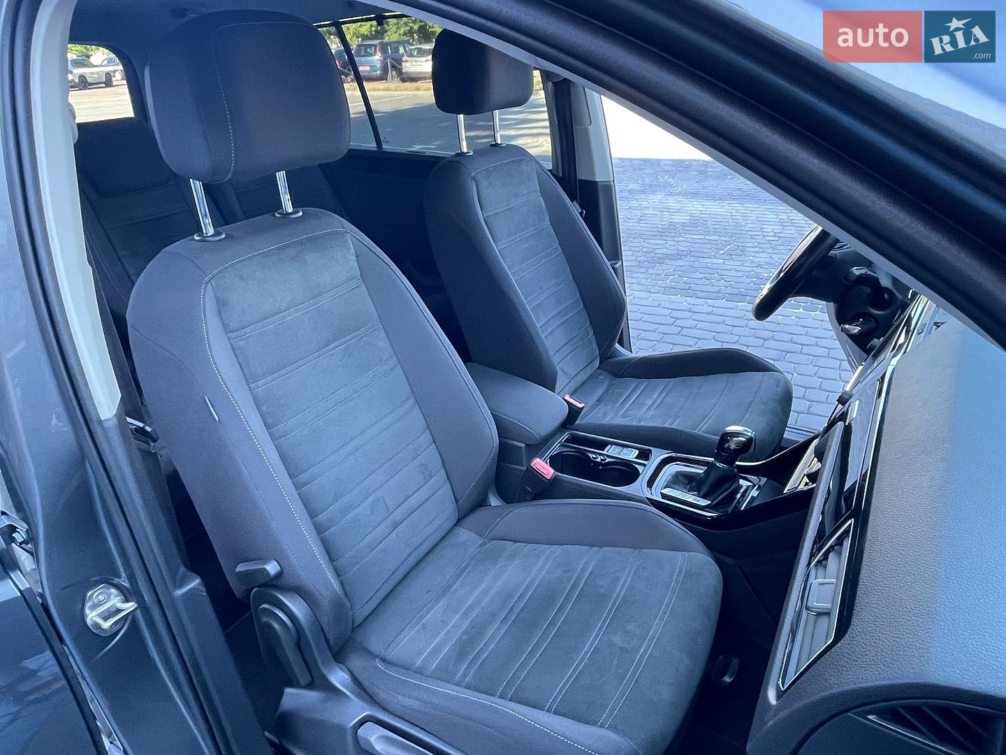 Volkswagen Touran 2016 VIN WVGZZZ1TZHW017804 фото оголошення 41 з 43