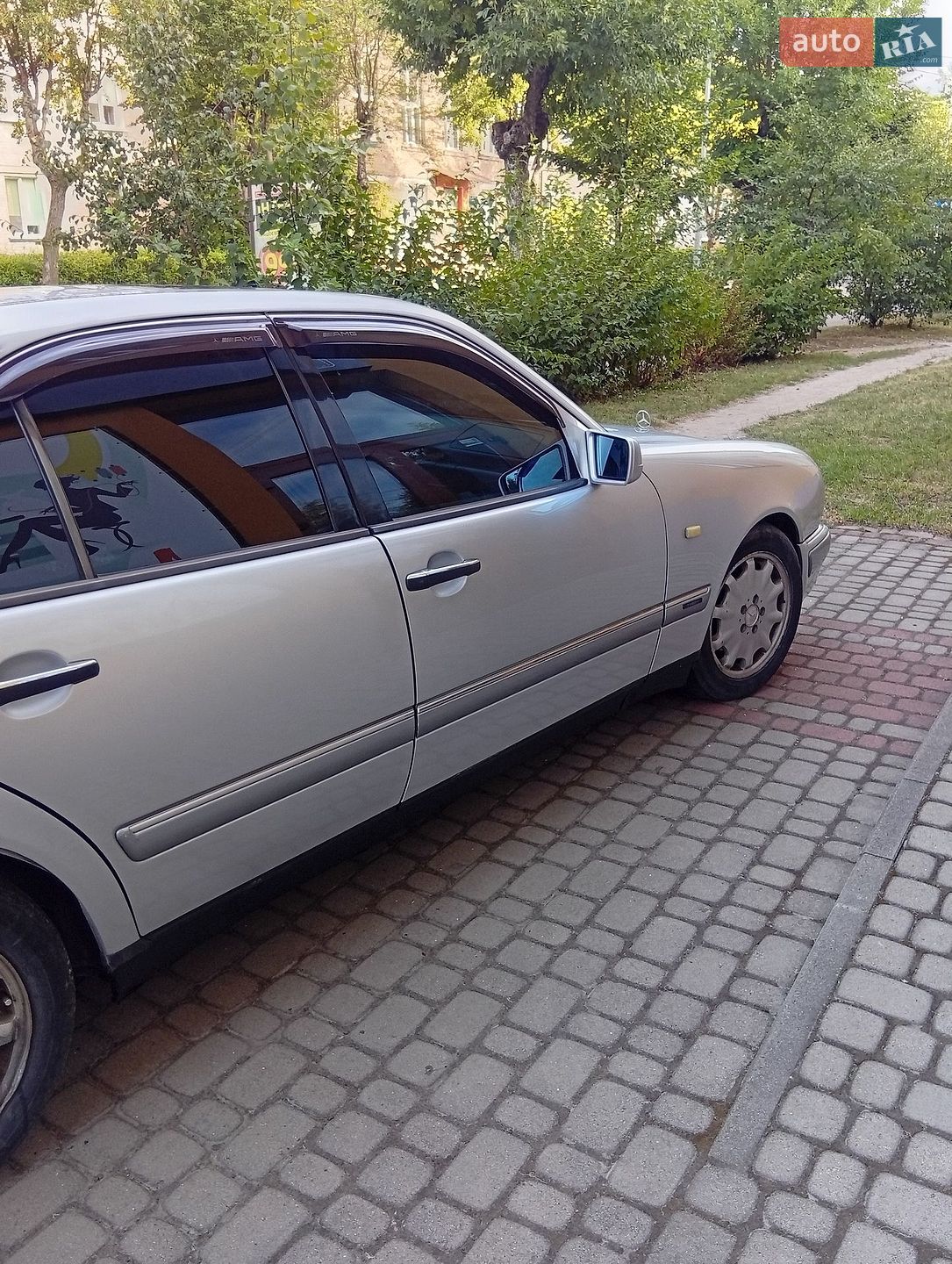 Mercedes-Benz E-Class 1999 VIN WDB2100071A927614 фото оголошення 4 з 19