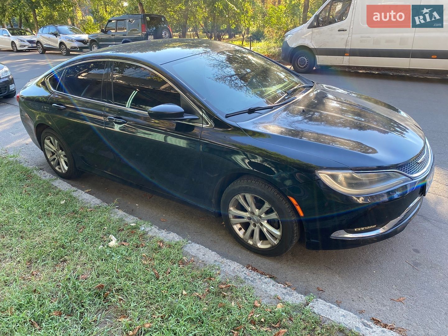 Chrysler 200 2014 VIN 1C3CCCAB5FN599032 фото оголошення 7 з 27