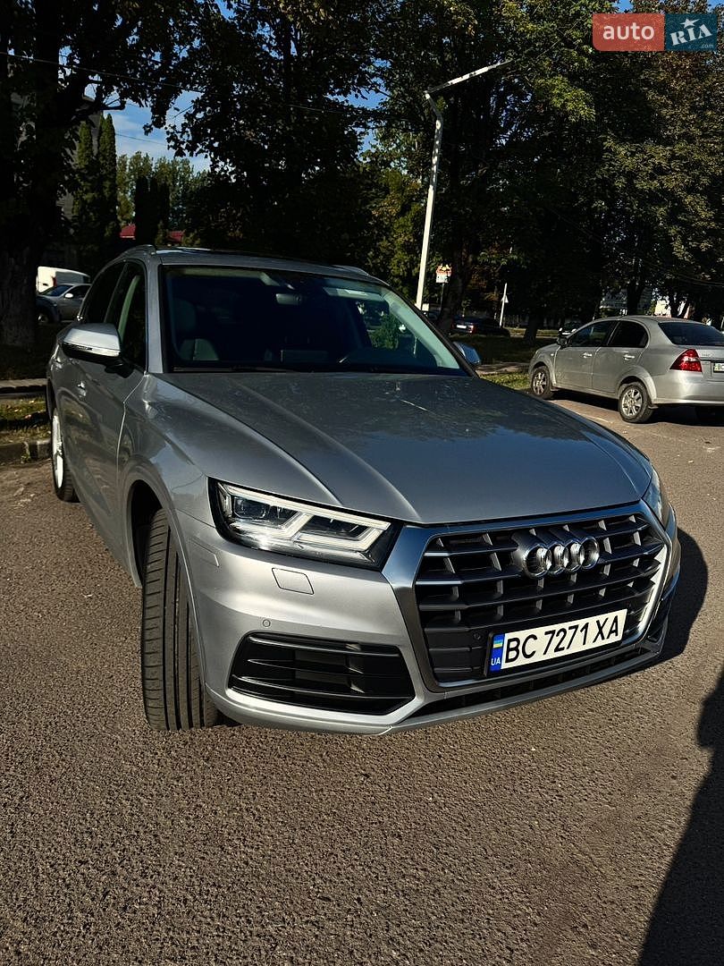 Audi Q5 2017 VIN WA1BNAFY4J2036156 фото оголошення 2 з 24
