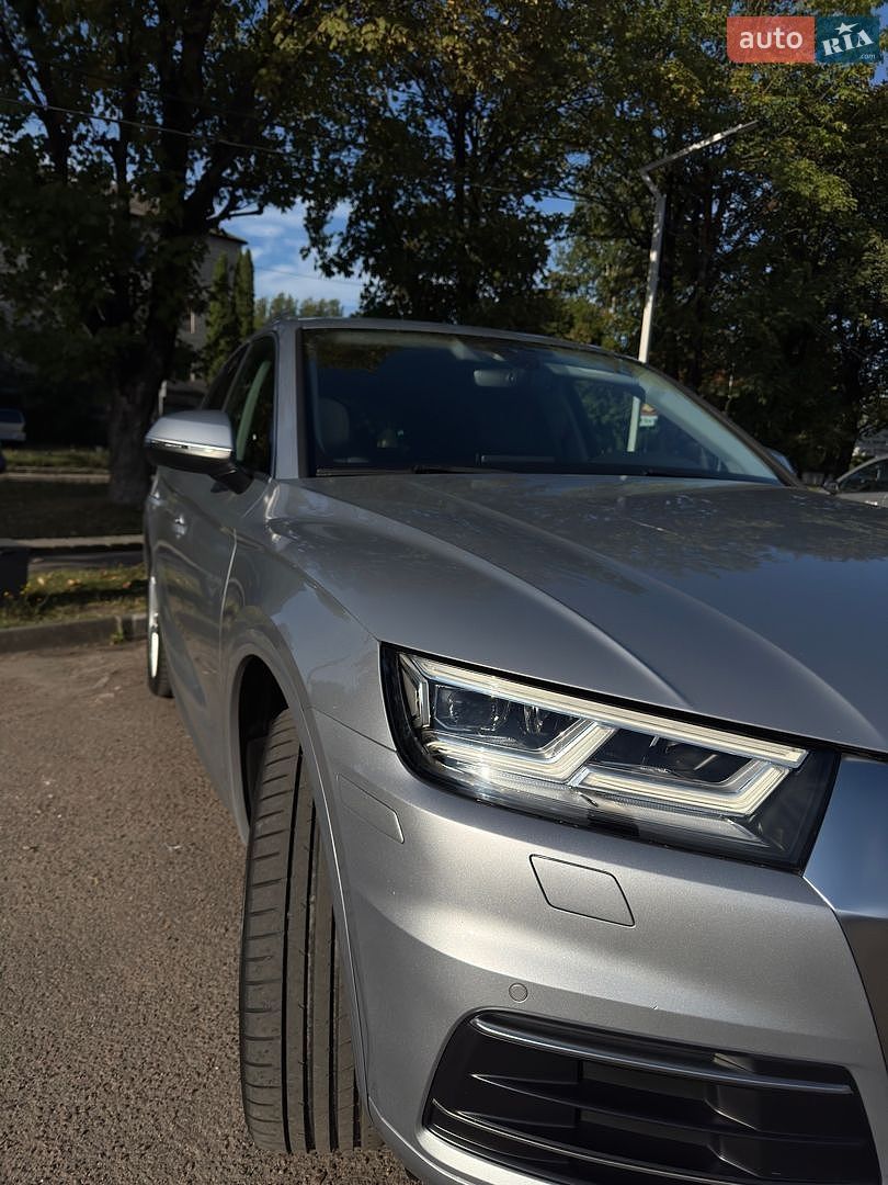Audi Q5 2017 VIN WA1BNAFY4J2036156 фото оголошення 3 з 24