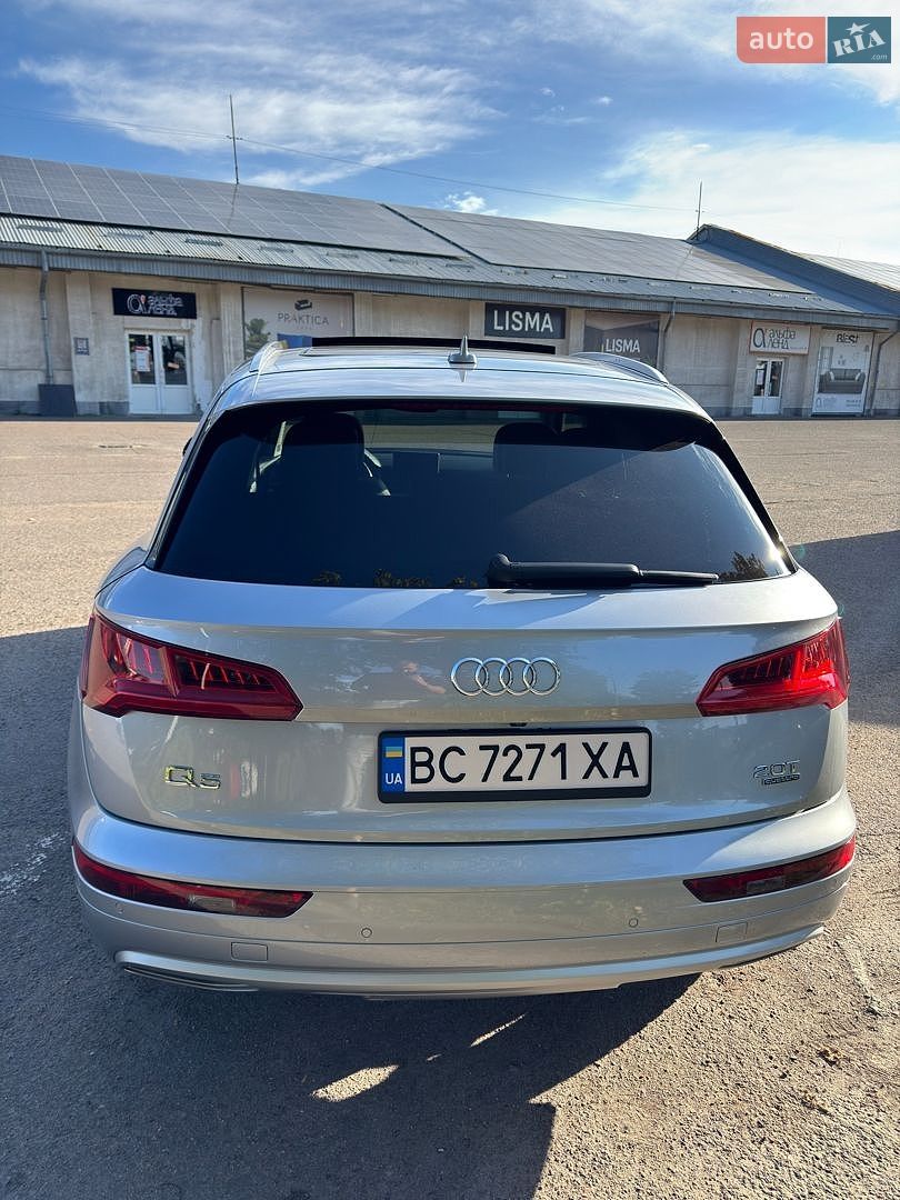 Audi Q5 2017 VIN WA1BNAFY4J2036156 фото оголошення 8 з 24