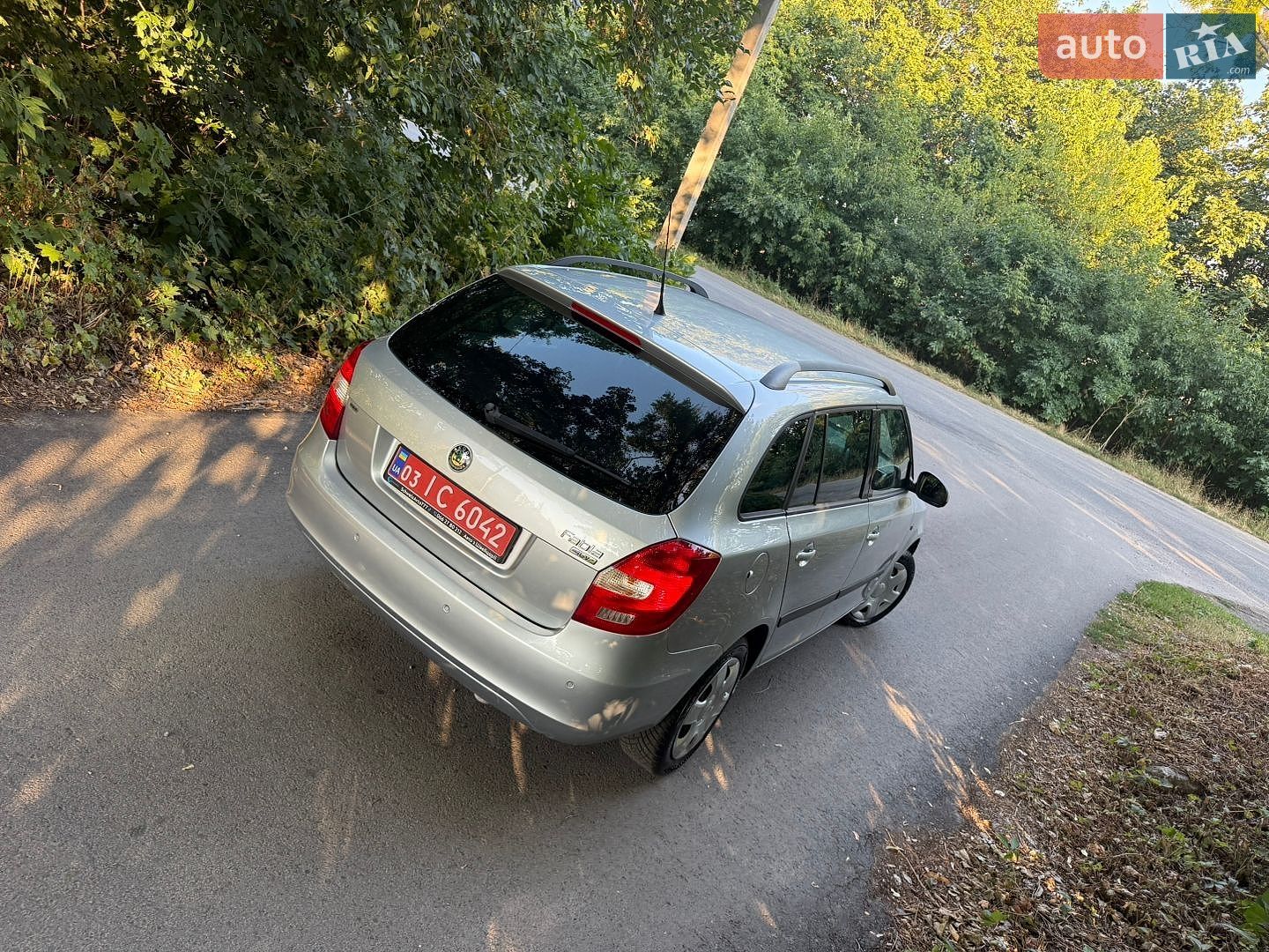 Skoda Fabia 2010 VIN TMBHC25JXA3172771 фото оголошення 6 з 45