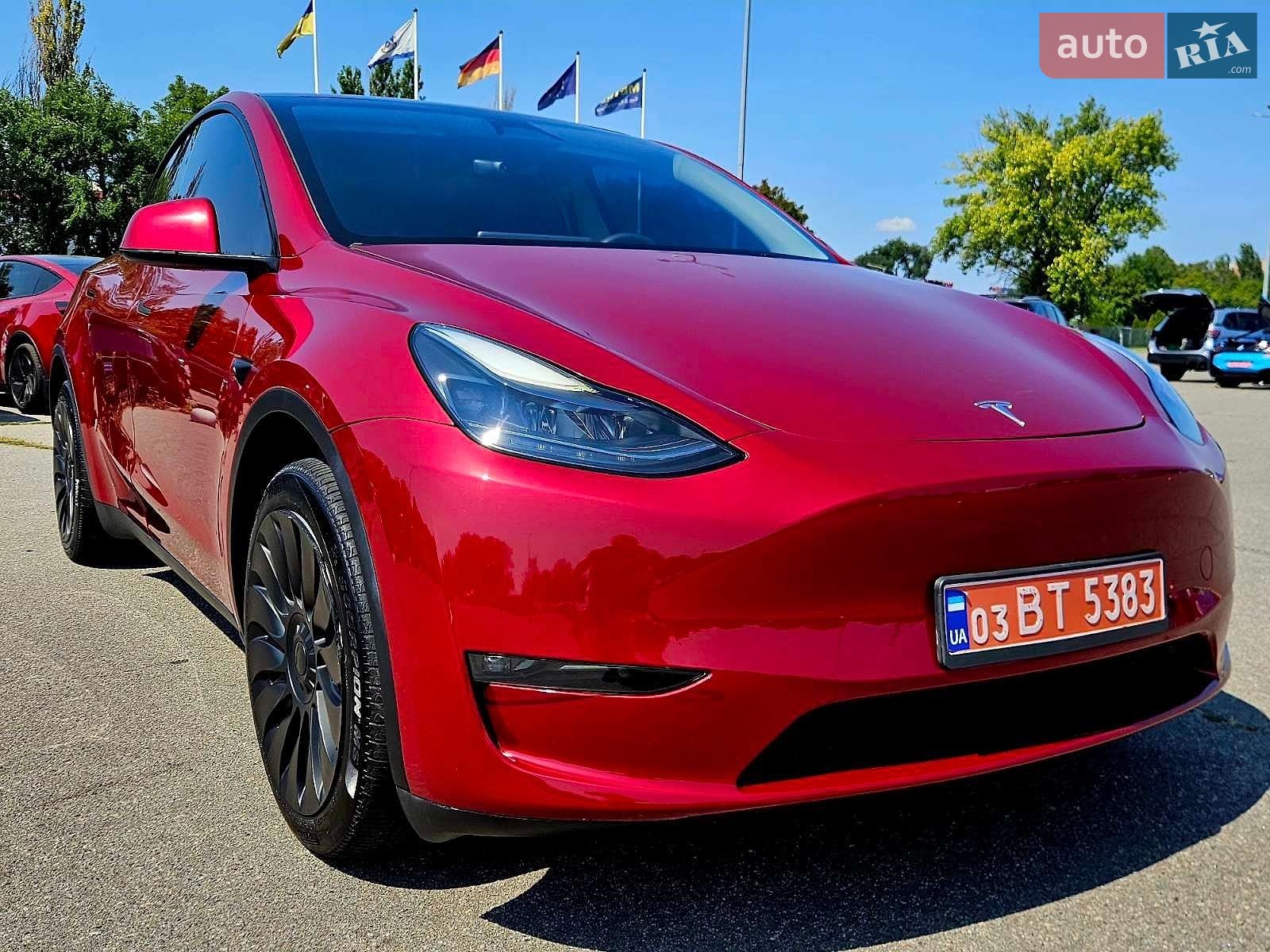 Tesla Model Y 2024 VIN 7SAYGDEE8RA275110 фото оголошення 24 з 34
