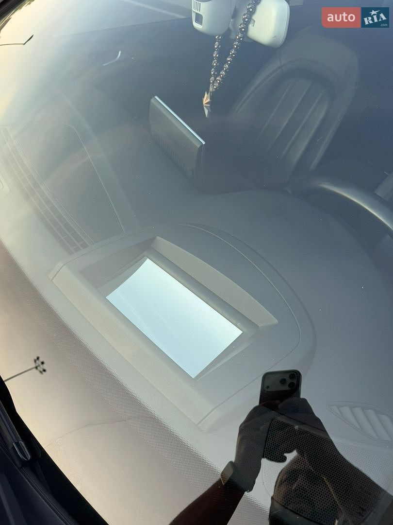 Audi A6 2015 VIN WAUZZZ4G2GN096815 фото оголошення 16 з 45