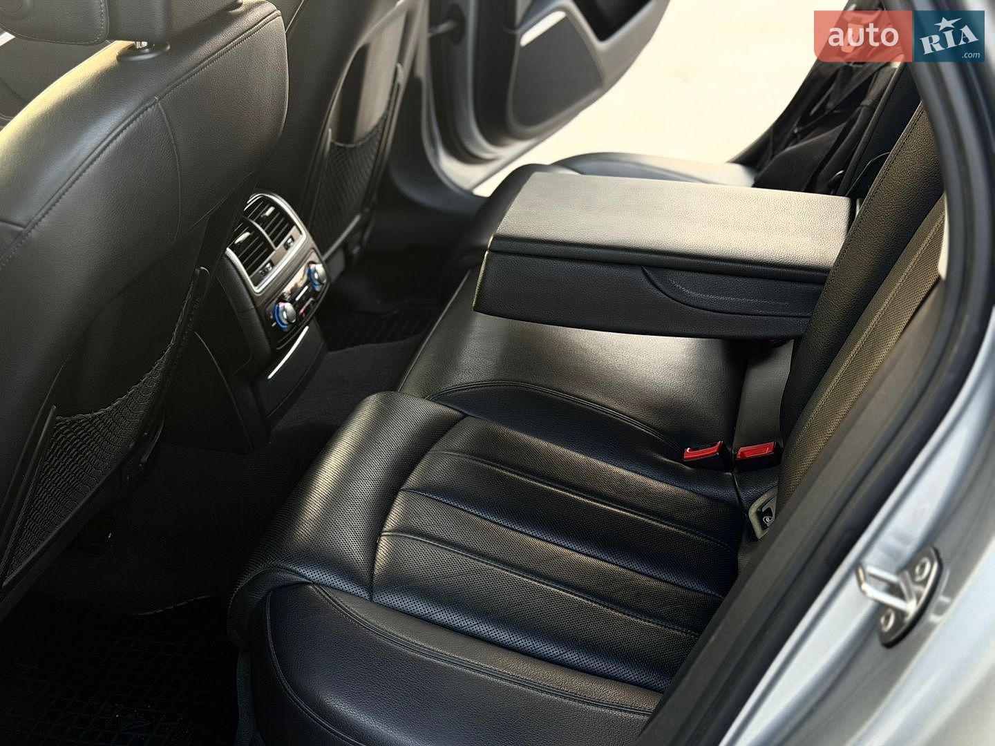 Audi A6 2015 VIN WAUZZZ4G2GN096815 фото оголошення 24 з 45
