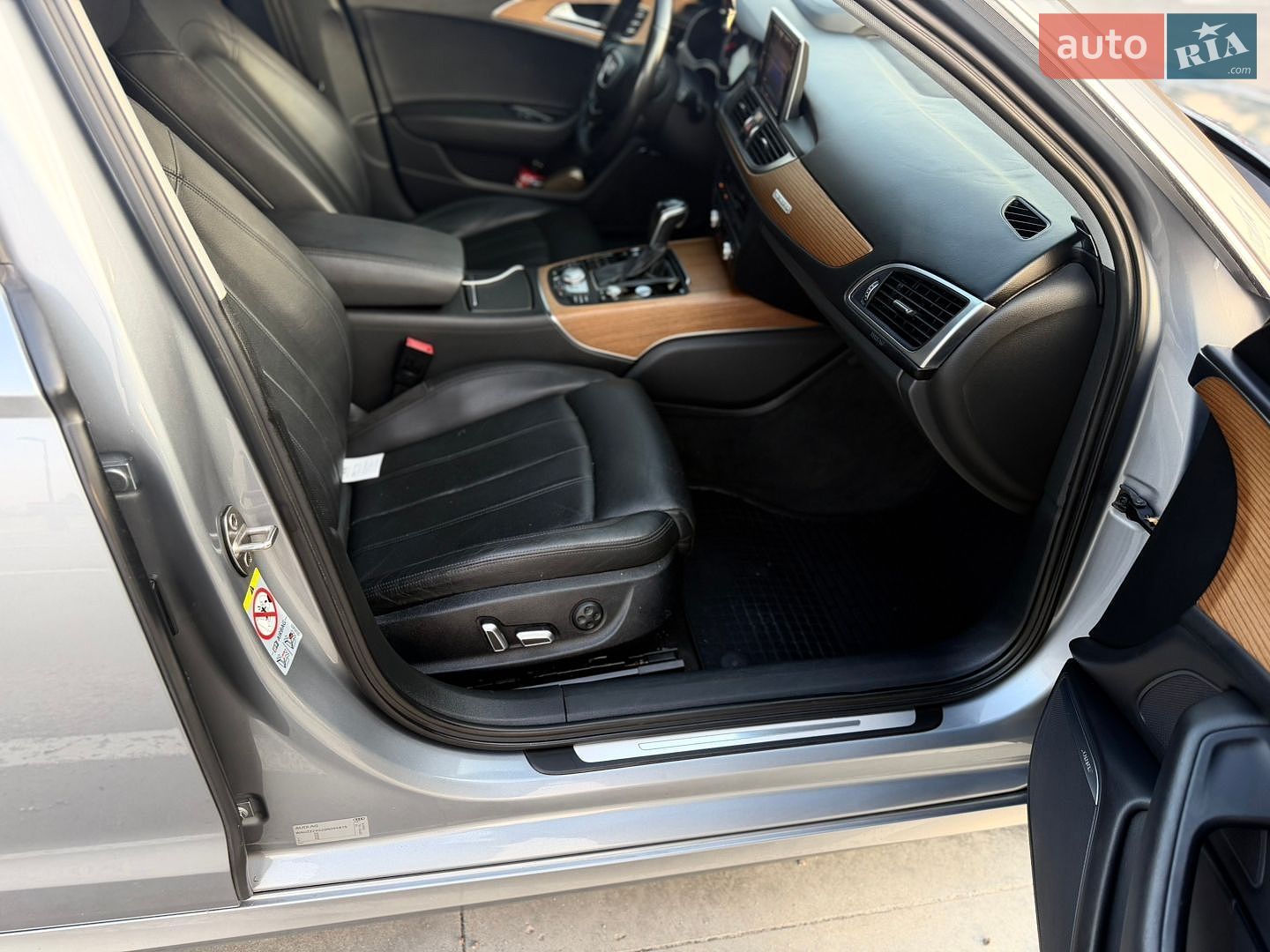 Audi A6 2015 VIN WAUZZZ4G2GN096815 фото оголошення 32 з 45