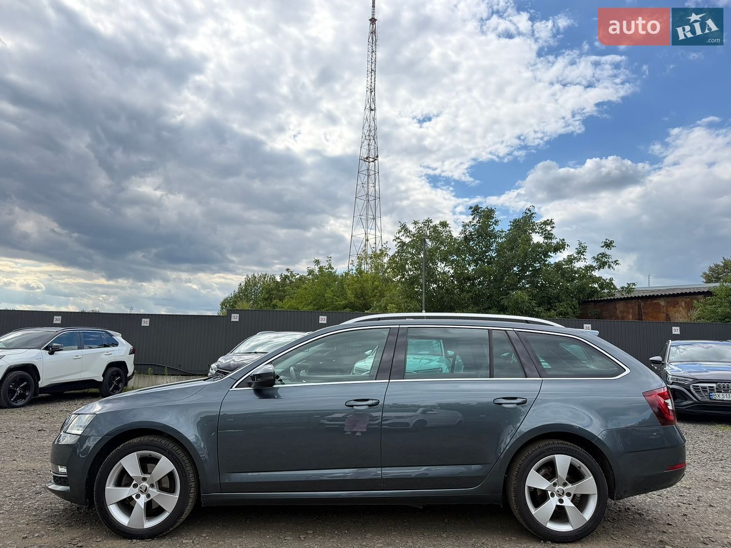 Skoda Octavia 2020 VIN TMBJJ7NEXL0151611 фото оголошення 5 з 89