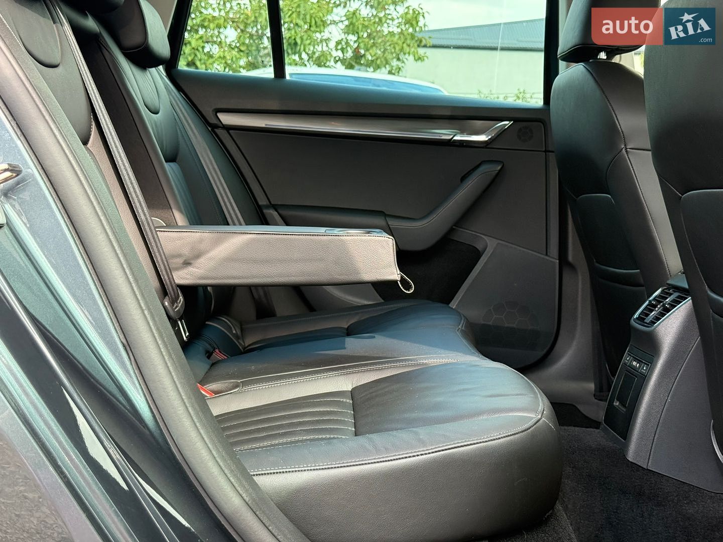 Skoda Octavia 2020 VIN TMBJJ7NEXL0151611 фото оголошення 40 з 89