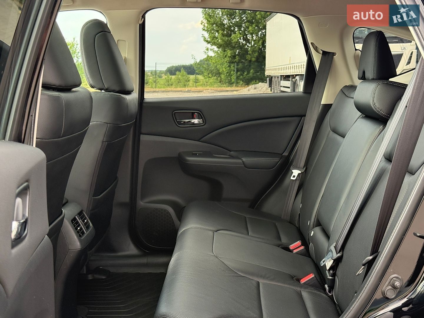 Honda CR-V 2014 VIN SHSRE6890EU009250 фото оголошення 26 з 51