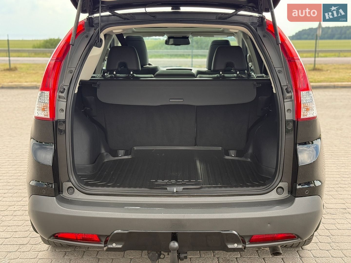 Honda CR-V 2014 VIN SHSRE6890EU009250 фото оголошення 28 з 51