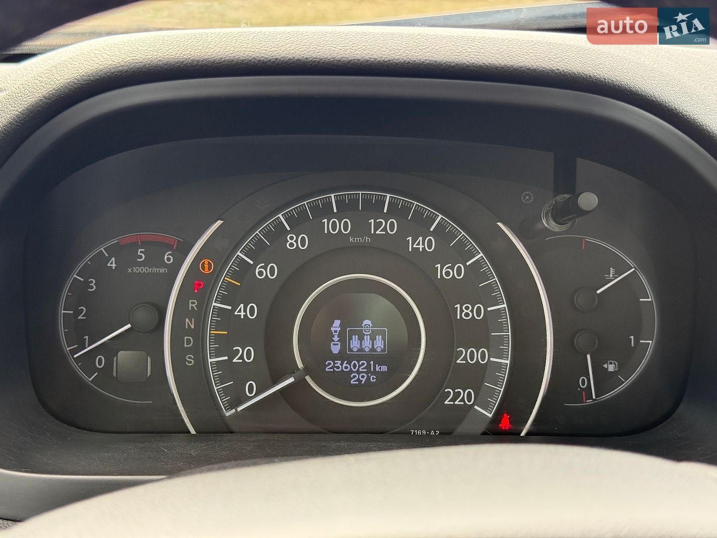 Honda CR-V 2014 VIN SHSRE6890EU009250 фото оголошення 42 з 51