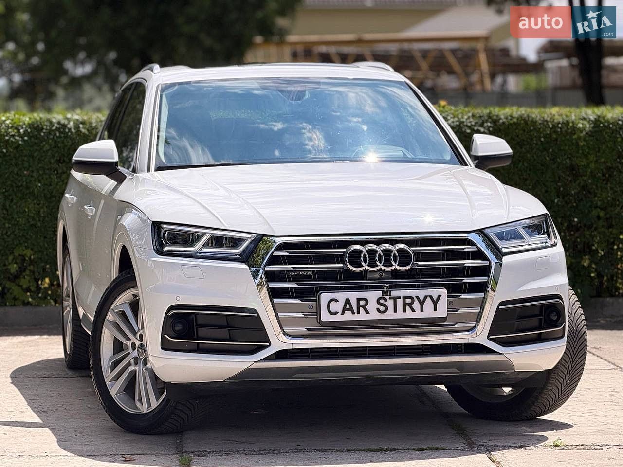 Audi Q5 2018 VIN WA1CNAFY1J2215887 фото оголошення 12 з 78