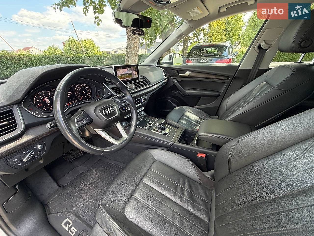 Audi Q5 2018 VIN WA1CNAFY1J2215887 фото оголошення 28 з 78