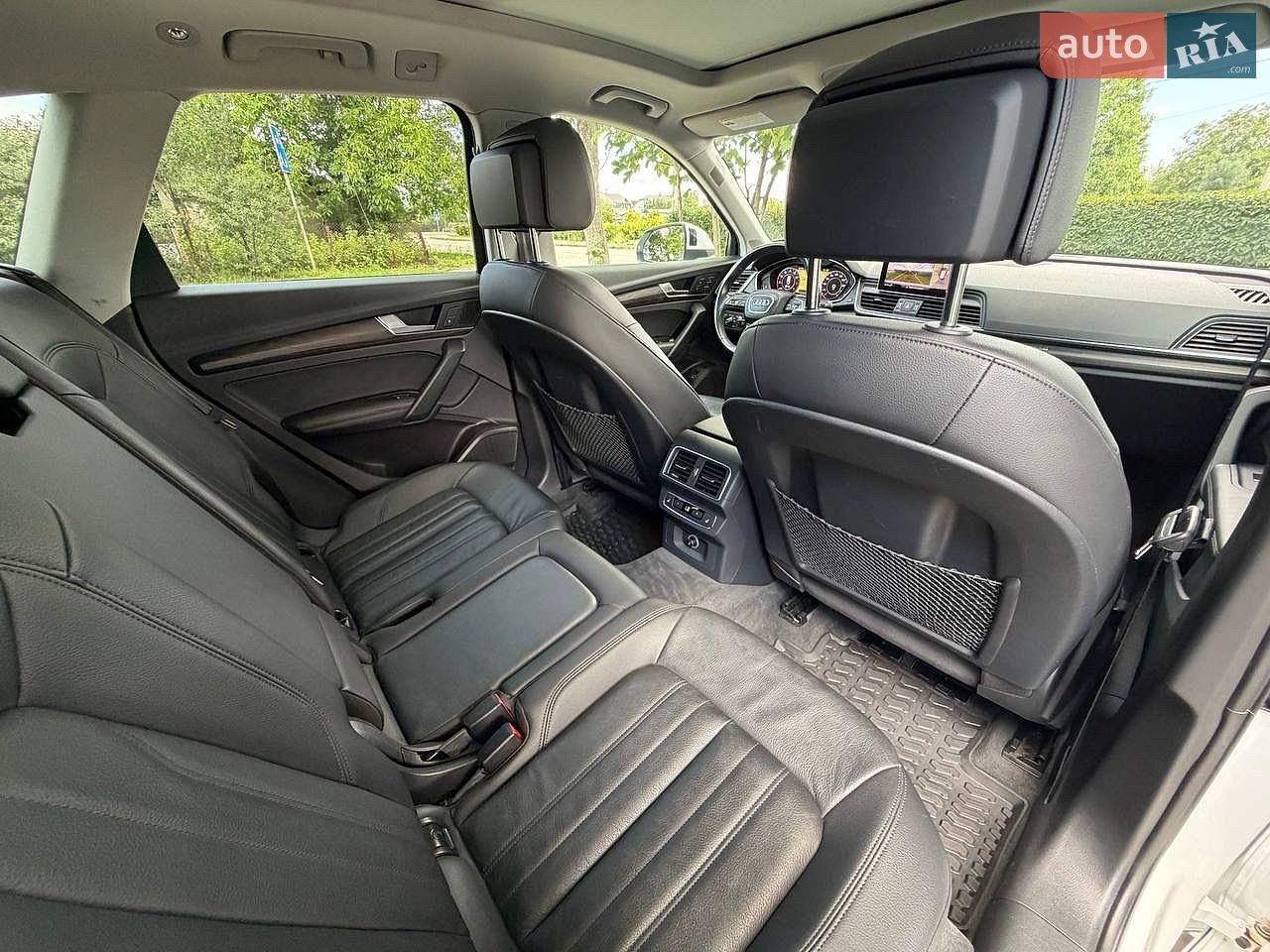 Audi Q5 2018 VIN WA1CNAFY1J2215887 фото оголошення 52 з 78