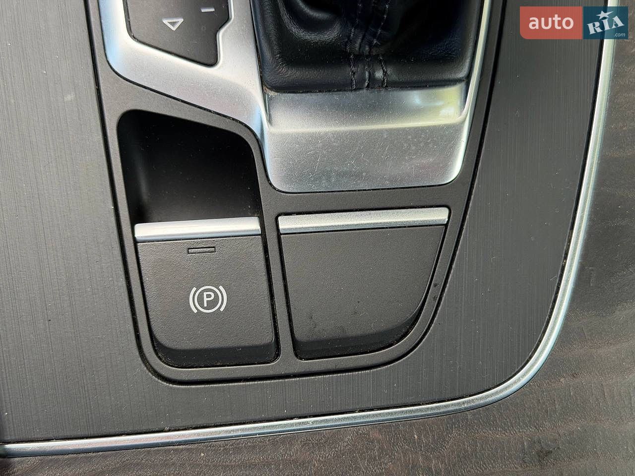 Audi Q5 2018 VIN WA1CNAFY1J2215887 фото оголошення 70 з 78