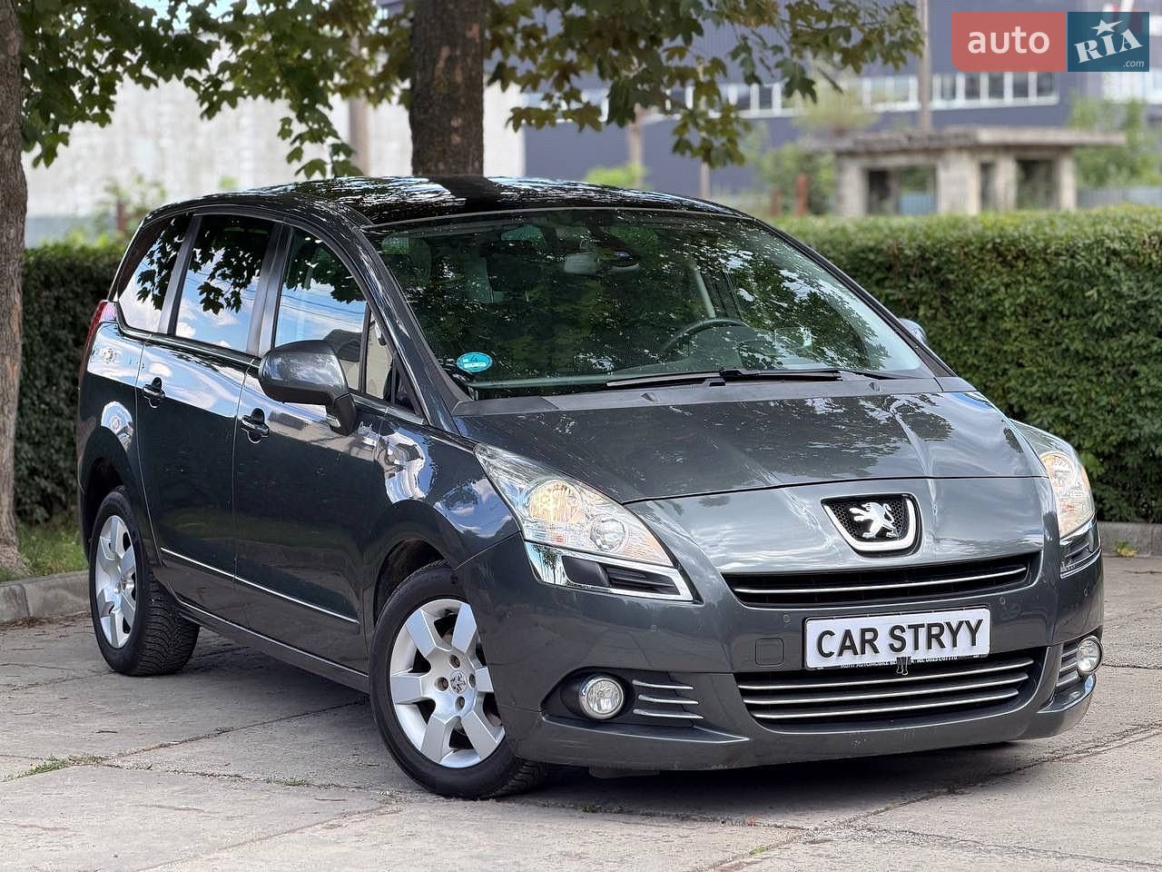Peugeot 5008 2011 VIN VF30ARHE8BS110533 фото оголошення 2 з 57