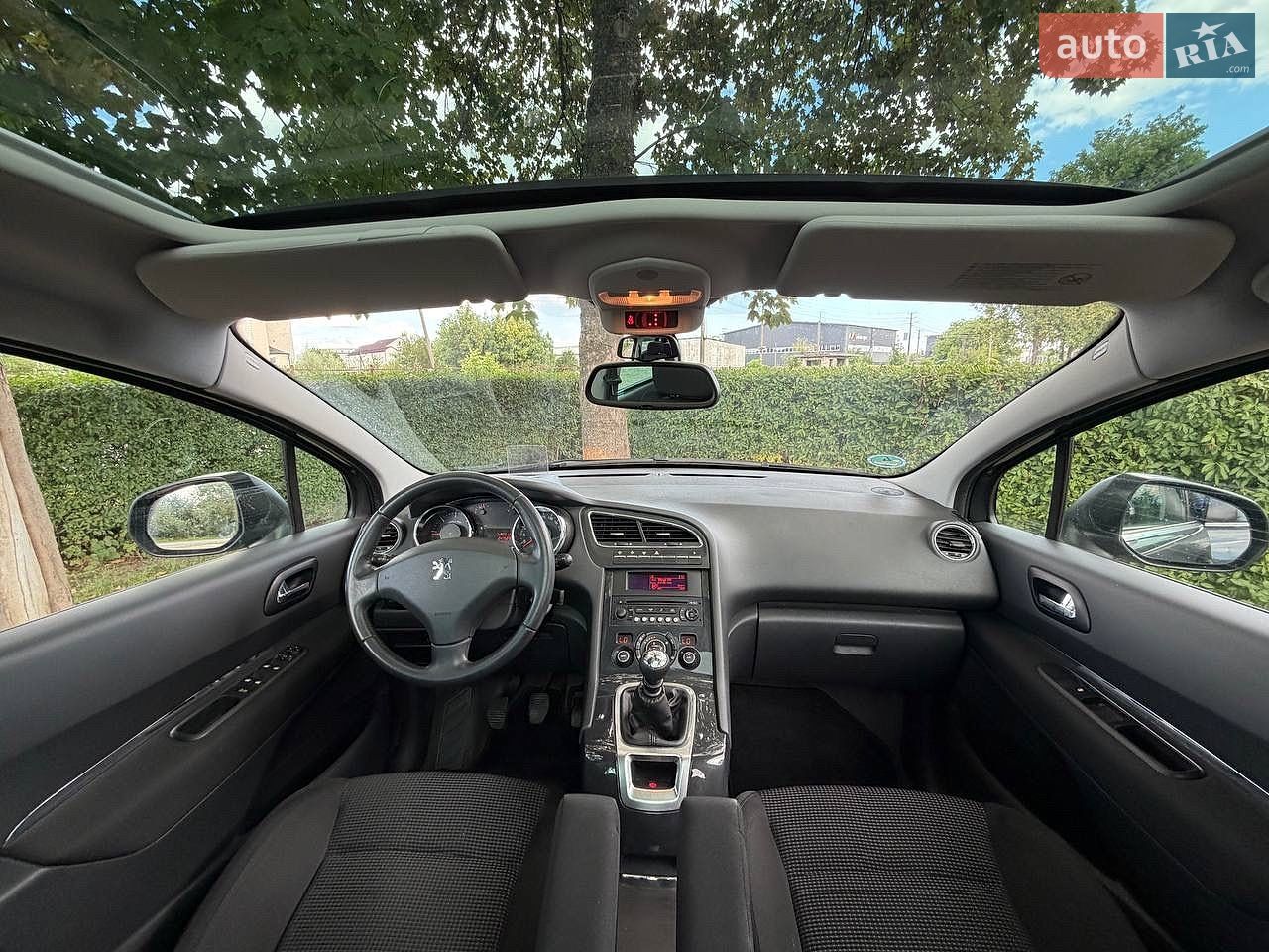 Peugeot 5008 2011 VIN VF30ARHE8BS110533 фото оголошення 5 з 57
