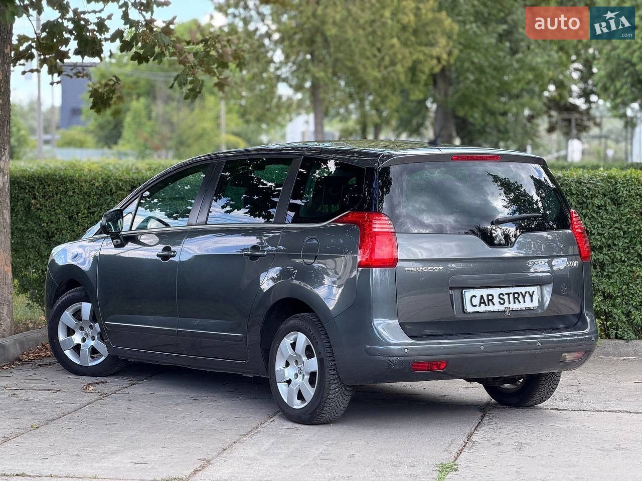 Peugeot 5008 2011 VIN VF30ARHE8BS110533 фото оголошення 3 з 57