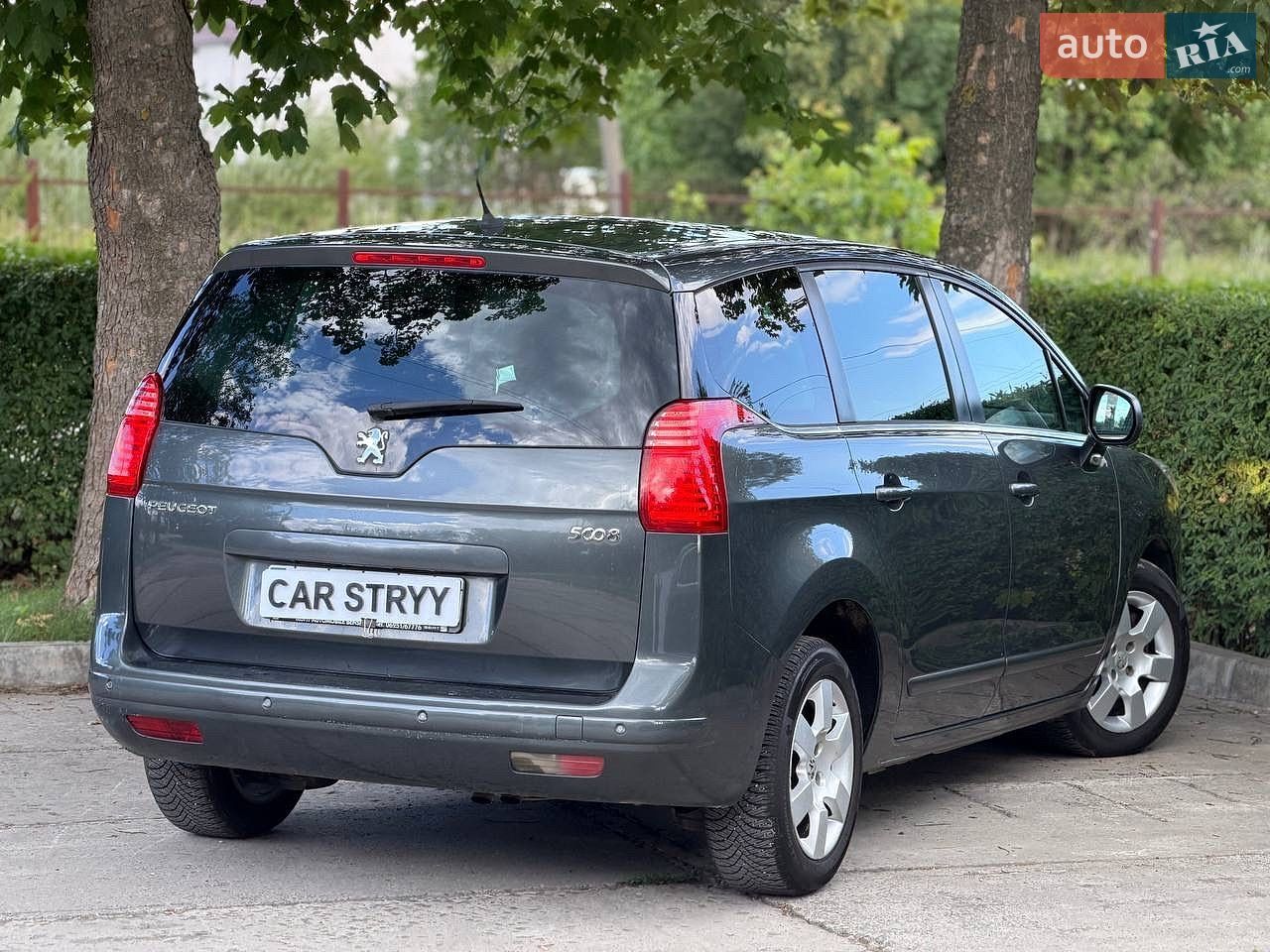 Peugeot 5008 2011 VIN VF30ARHE8BS110533 фото оголошення 4 з 57