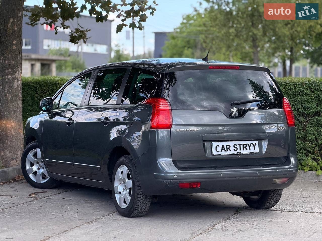 Peugeot 5008 2011 VIN VF30ARHE8BS110533 фото оголошення 17 з 57