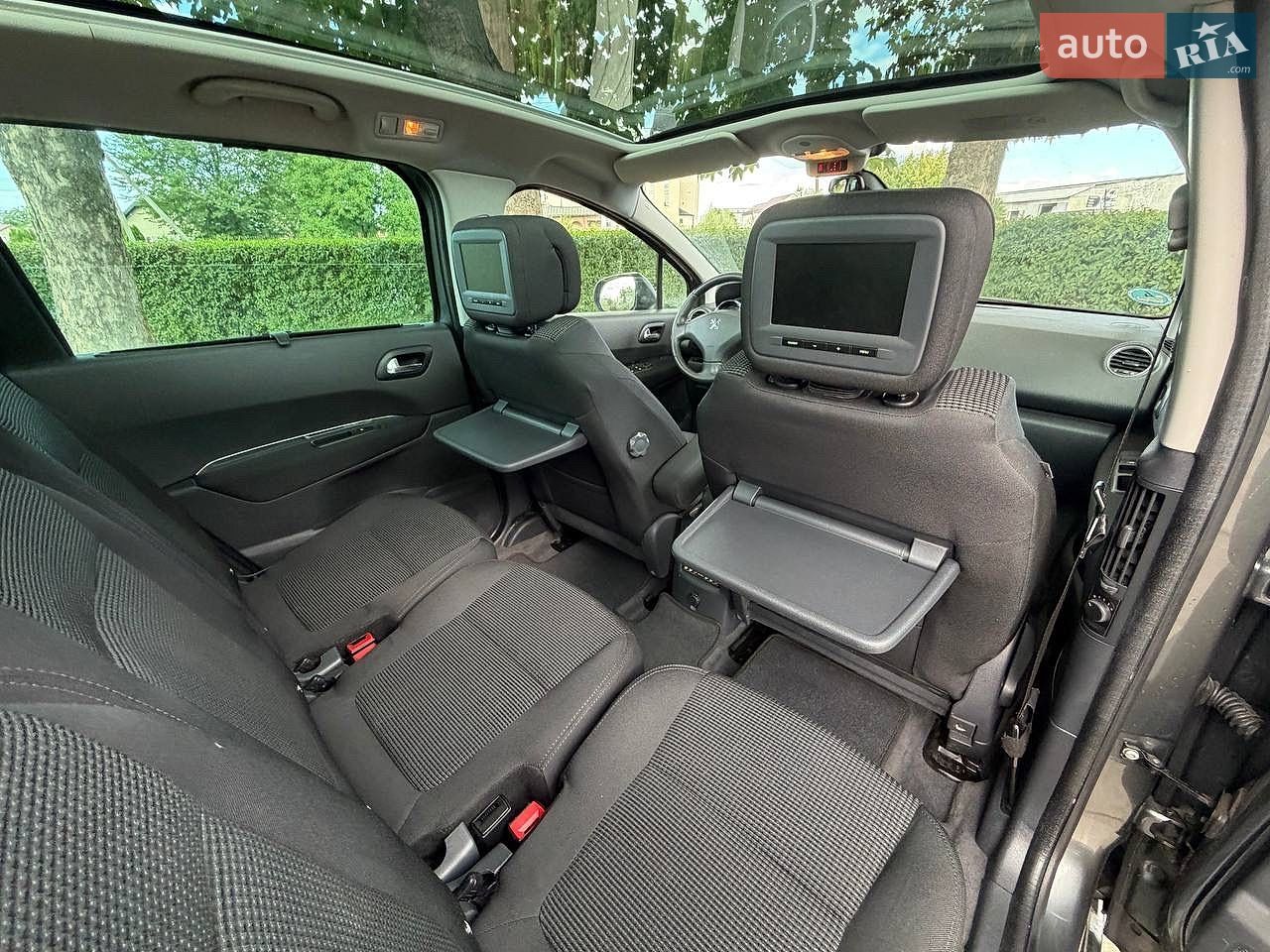 Peugeot 5008 2011 VIN VF30ARHE8BS110533 фото оголошення 40 з 57