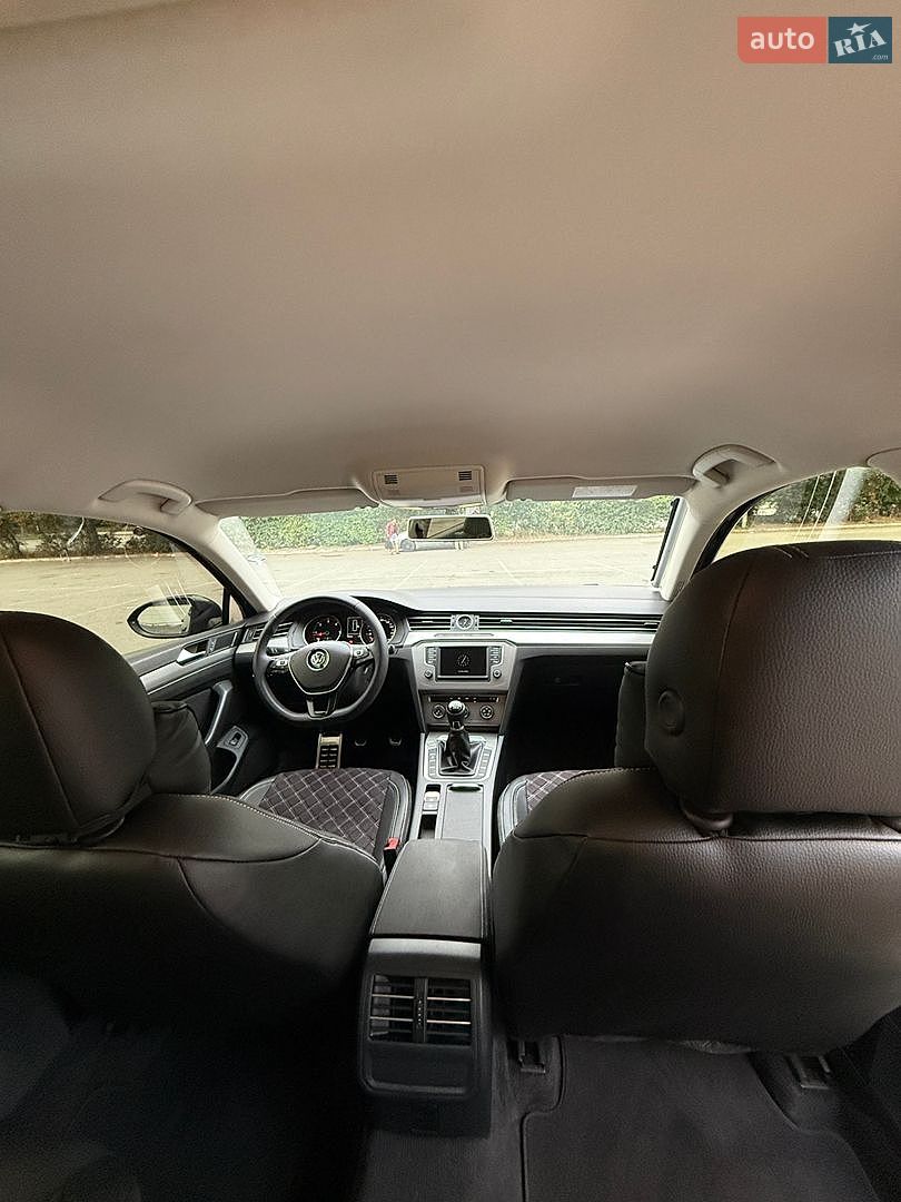 Volkswagen Passat 2014 VIN WVWZZZ3CZFP406801 фото оголошення 11 з 31