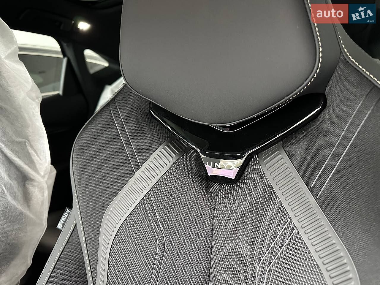 Volkswagen ID. UNYX 2024 VIN HVWJA1ER9R1205990 фото оголошення 13 з 21