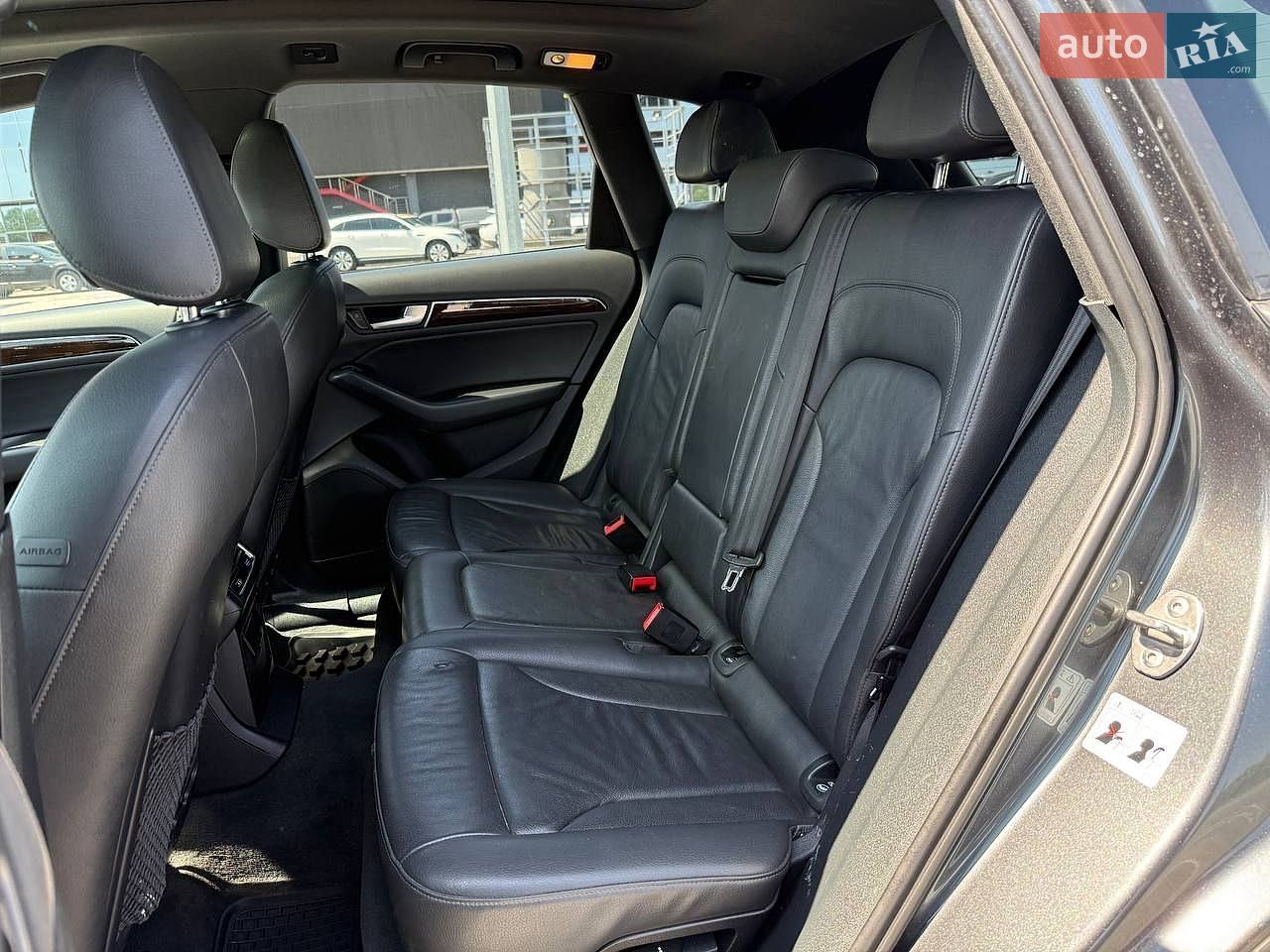 Audi Q5 2015 VIN WA1CVAFP6GA055351 фото оголошення 20 з 26