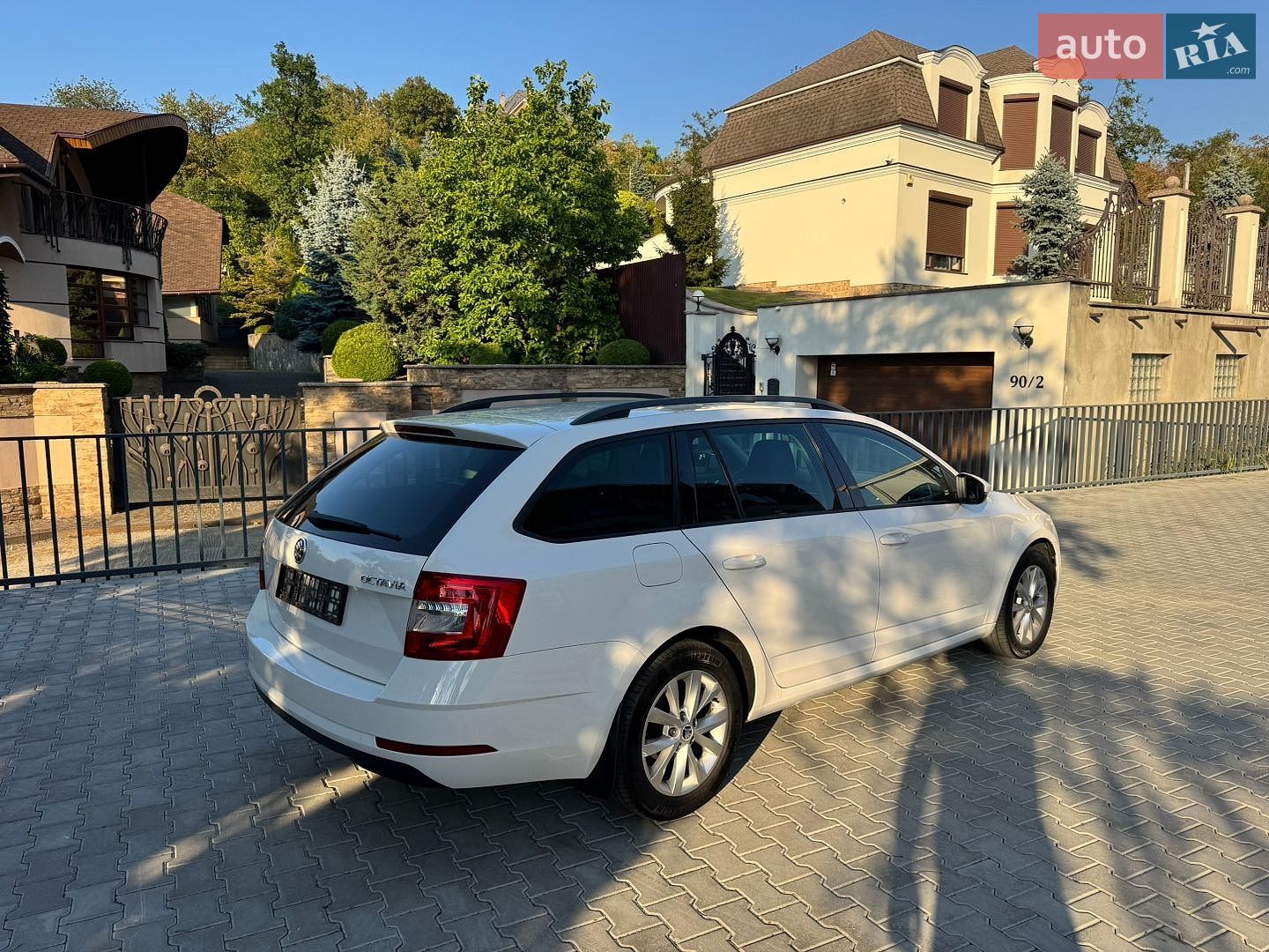 Skoda Octavia 2017 VIN TMBJJ7NE2J0069420 фото оголошення 9 з 25