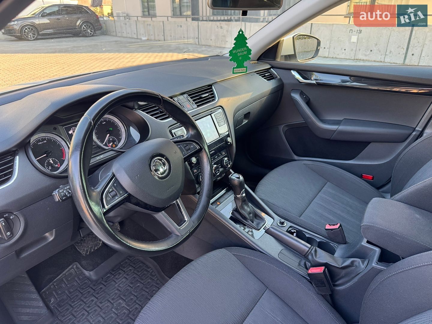 Skoda Octavia 2017 VIN TMBJJ7NE2J0069420 фото оголошення 15 з 25