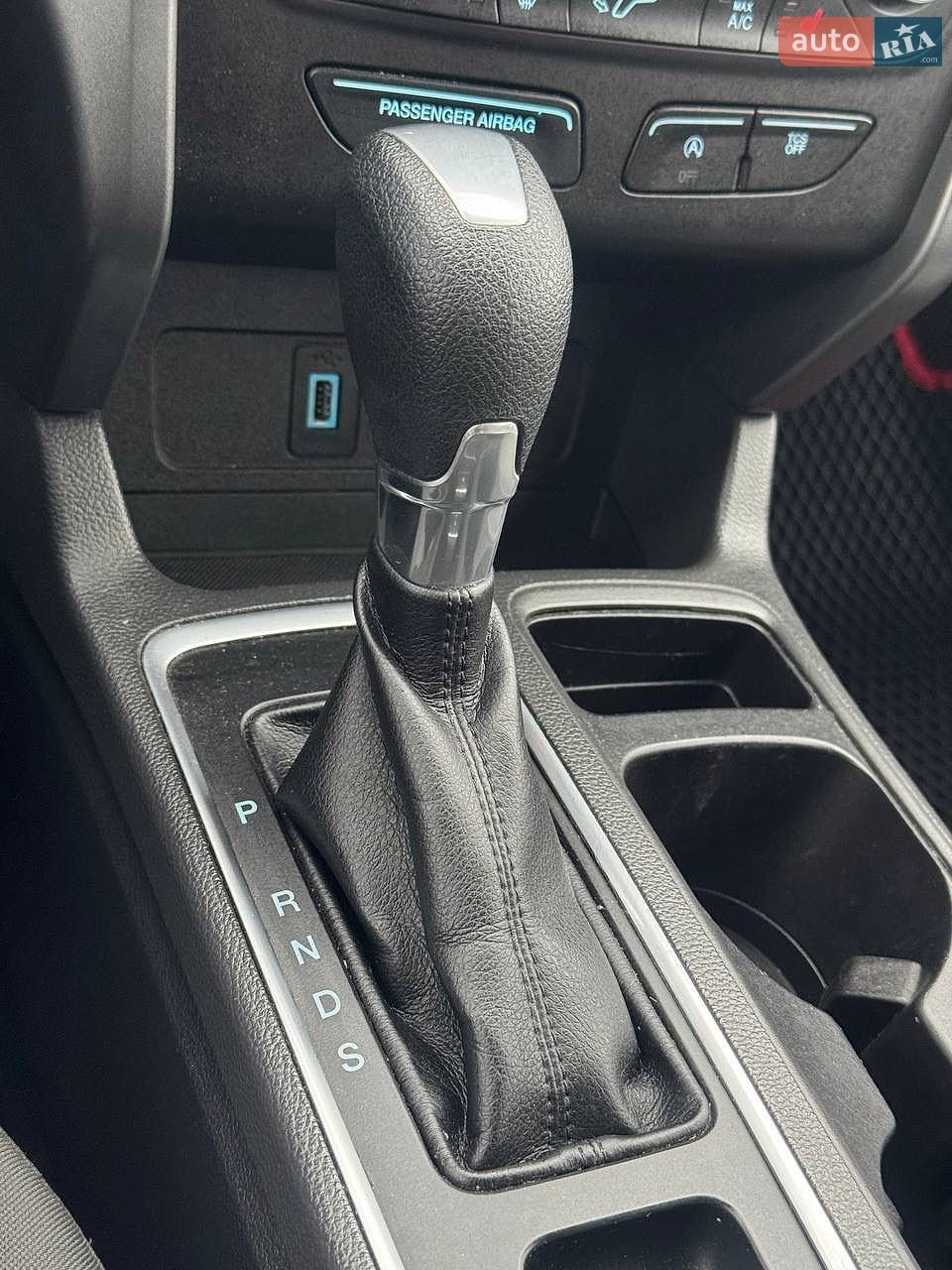 Ford Escape 2016 VIN 1FMCU9G93HUA21046 фото оголошення 36 з 63