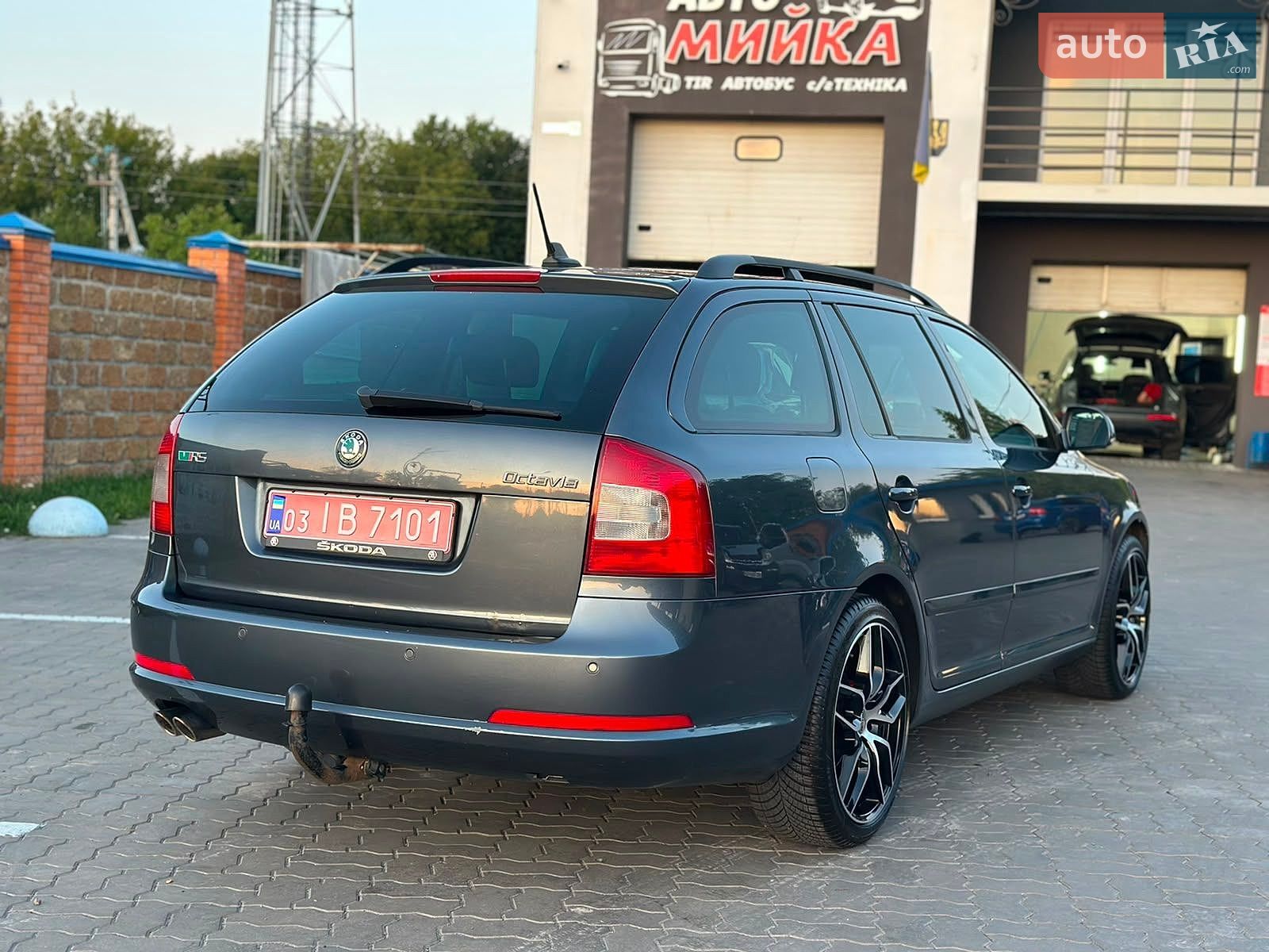 Skoda Octavia 2012 VIN TMBUH61Z5C2010946 фото оголошення 13 з 72
