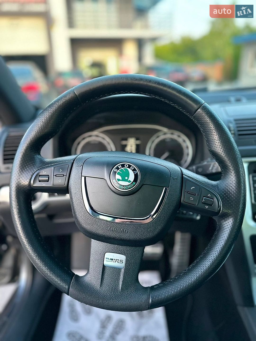 Skoda Octavia 2012 VIN TMBUH61Z5C2010946 фото оголошення 27 з 72