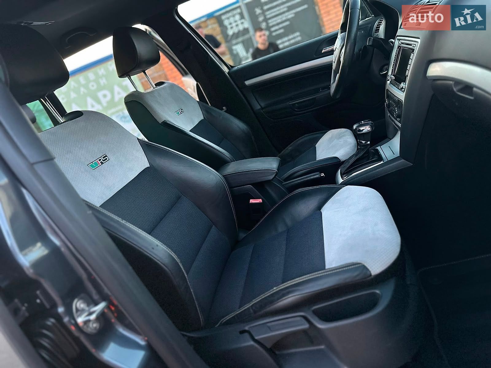 Skoda Octavia 2012 VIN TMBUH61Z5C2010946 фото оголошення 38 з 72