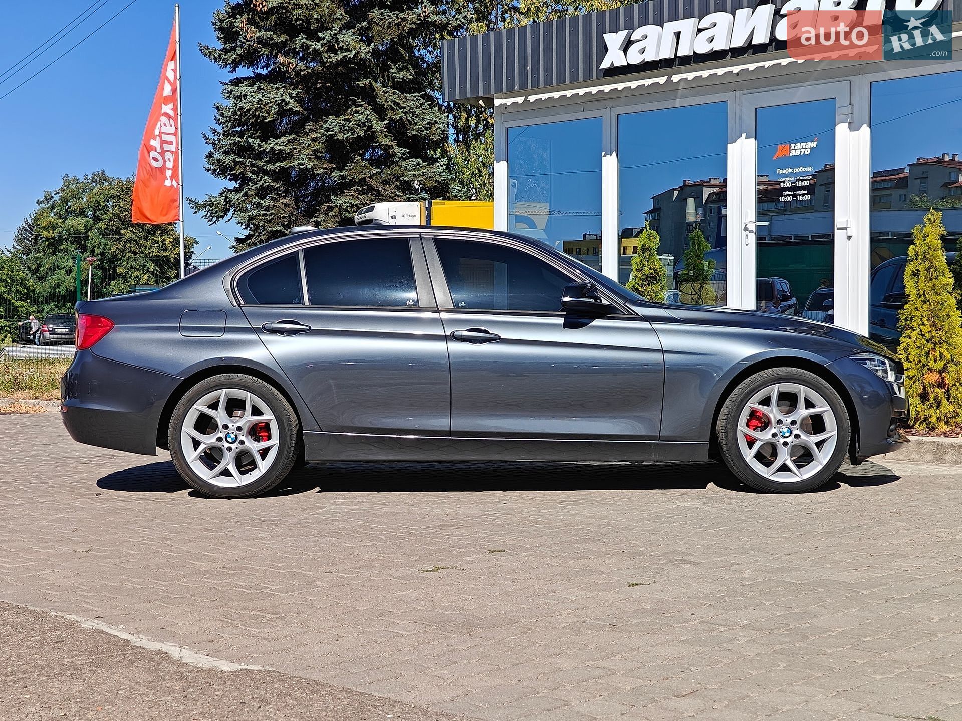 BMW 3 Series 2014 VIN WBA3D5C59EKX98982 фото оголошення 10 з 28