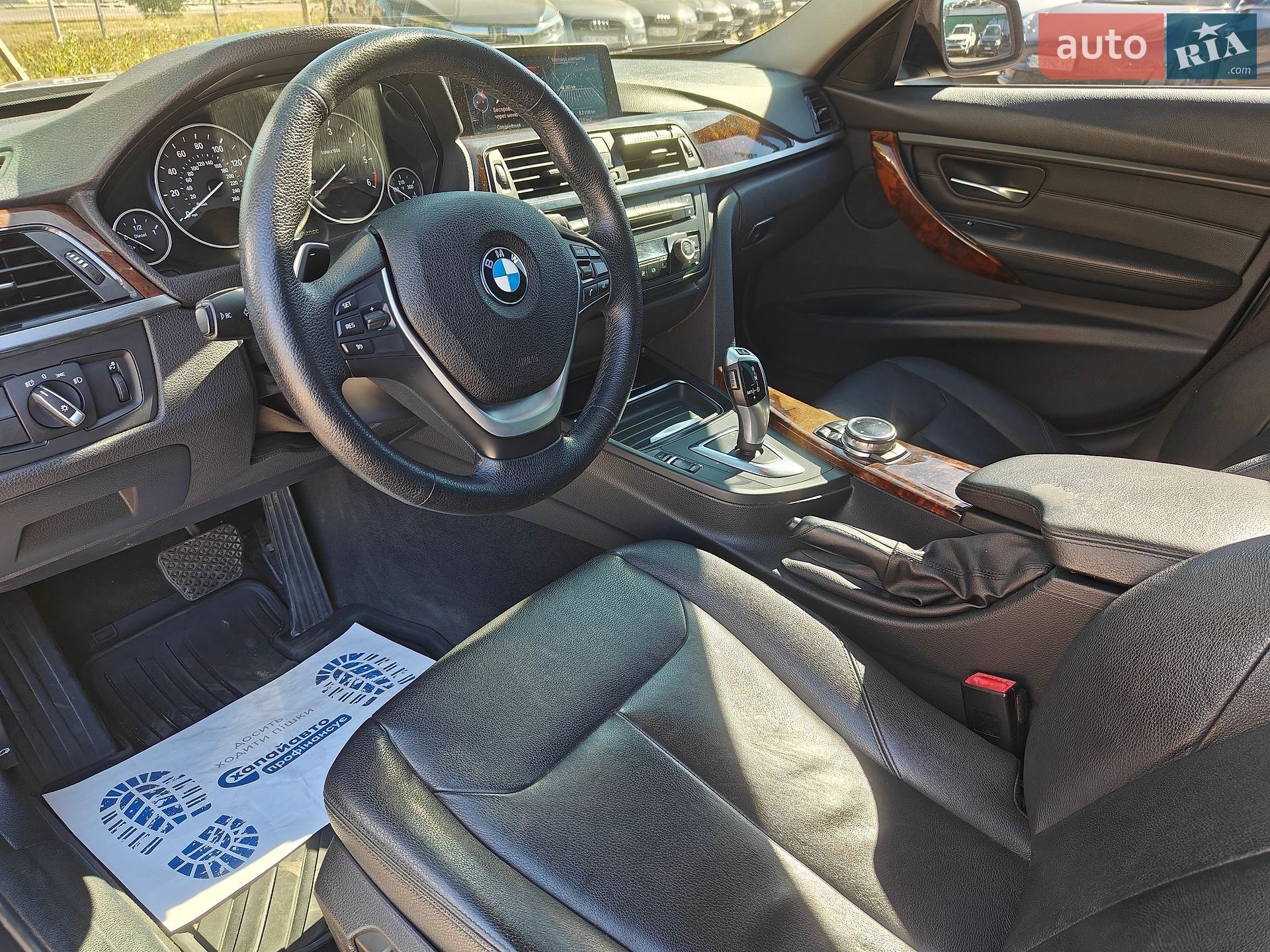BMW 3 Series 2014 VIN WBA3D5C59EKX98982 фото оголошення 17 з 28
