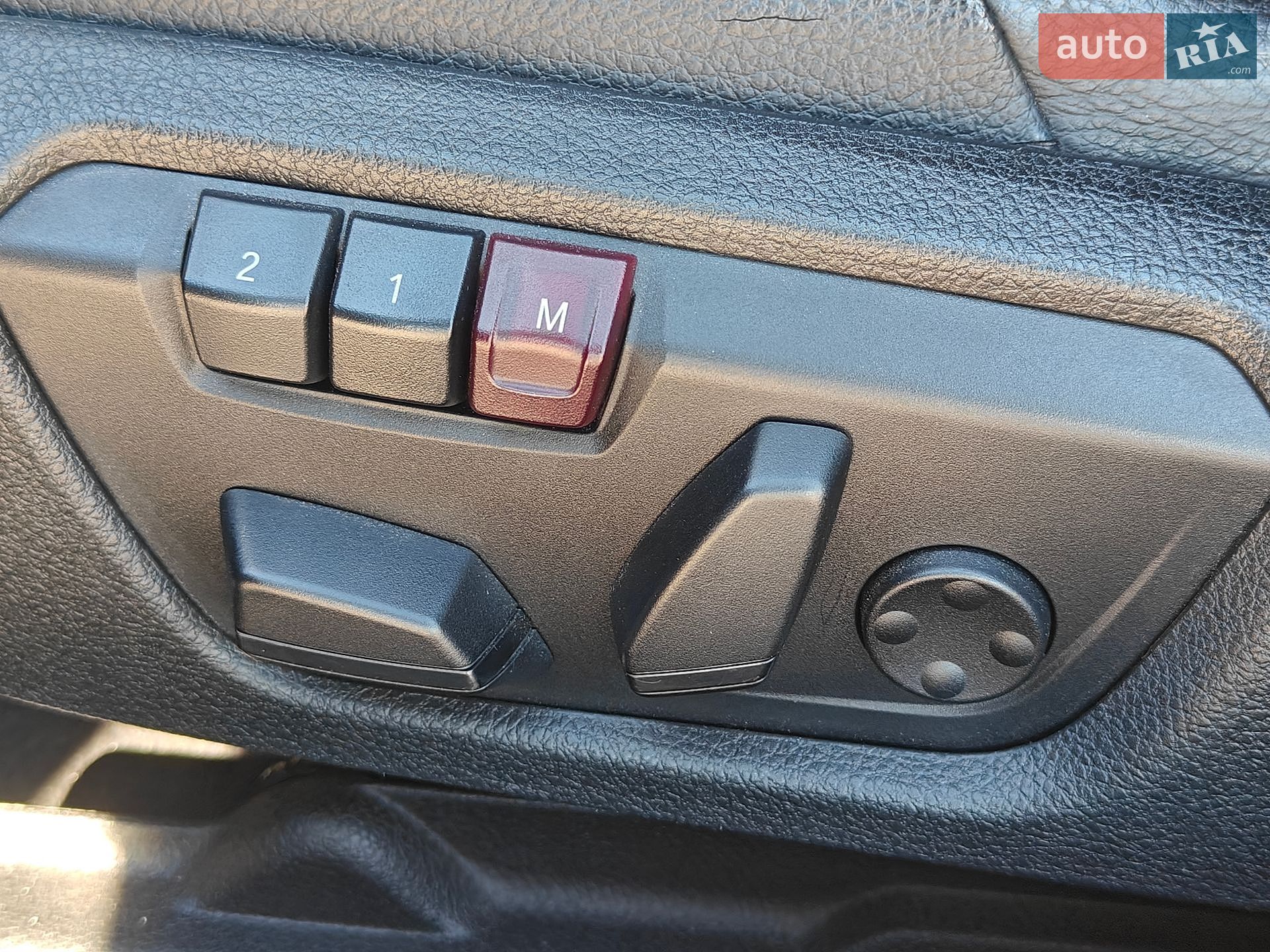 BMW 3 Series 2014 VIN WBA3D5C59EKX98982 фото оголошення 20 з 28