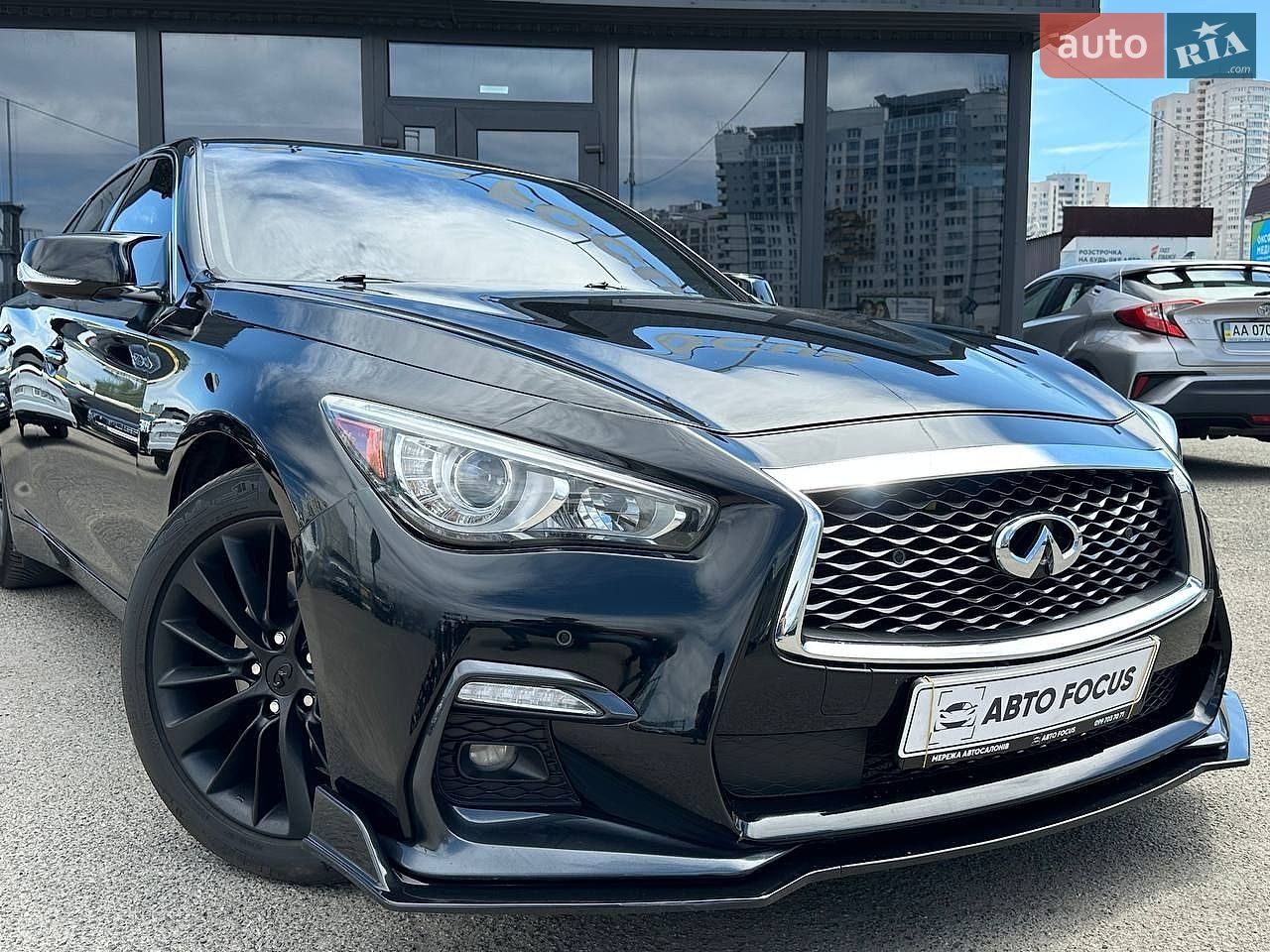 Infiniti Q50 2019 VIN JN1EV7AP5KM518941 фото оголошення 2 з 30