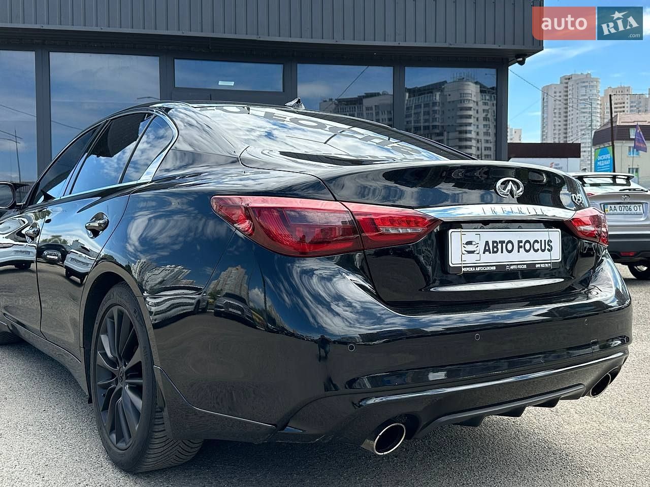 Infiniti Q50 2019 VIN JN1EV7AP5KM518941 фото оголошення 8 з 30
