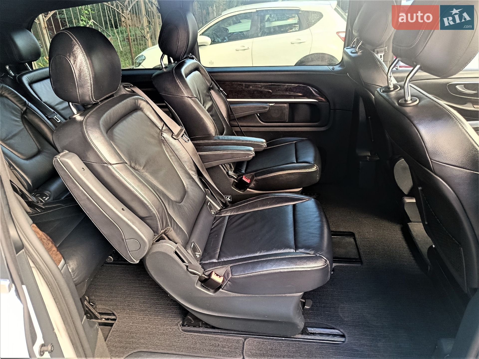 Mercedes-Benz V-Class 2015 VIN WDF44781313033493 фото оголошення 47 з 118
