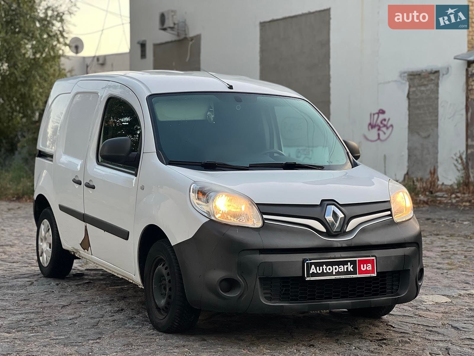 Renault Kangoo 2019 VIN VF1FW51J163015691 фото оголошення 5 з 42