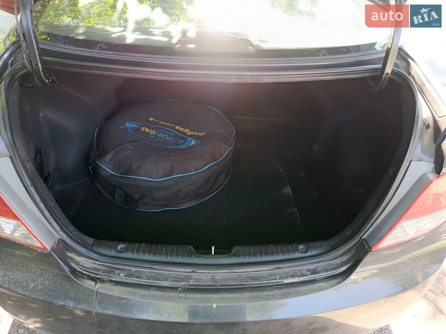 Hyundai Accent 2013 VIN Z94CT41CADR247460 фото оголошення 3 з 32
