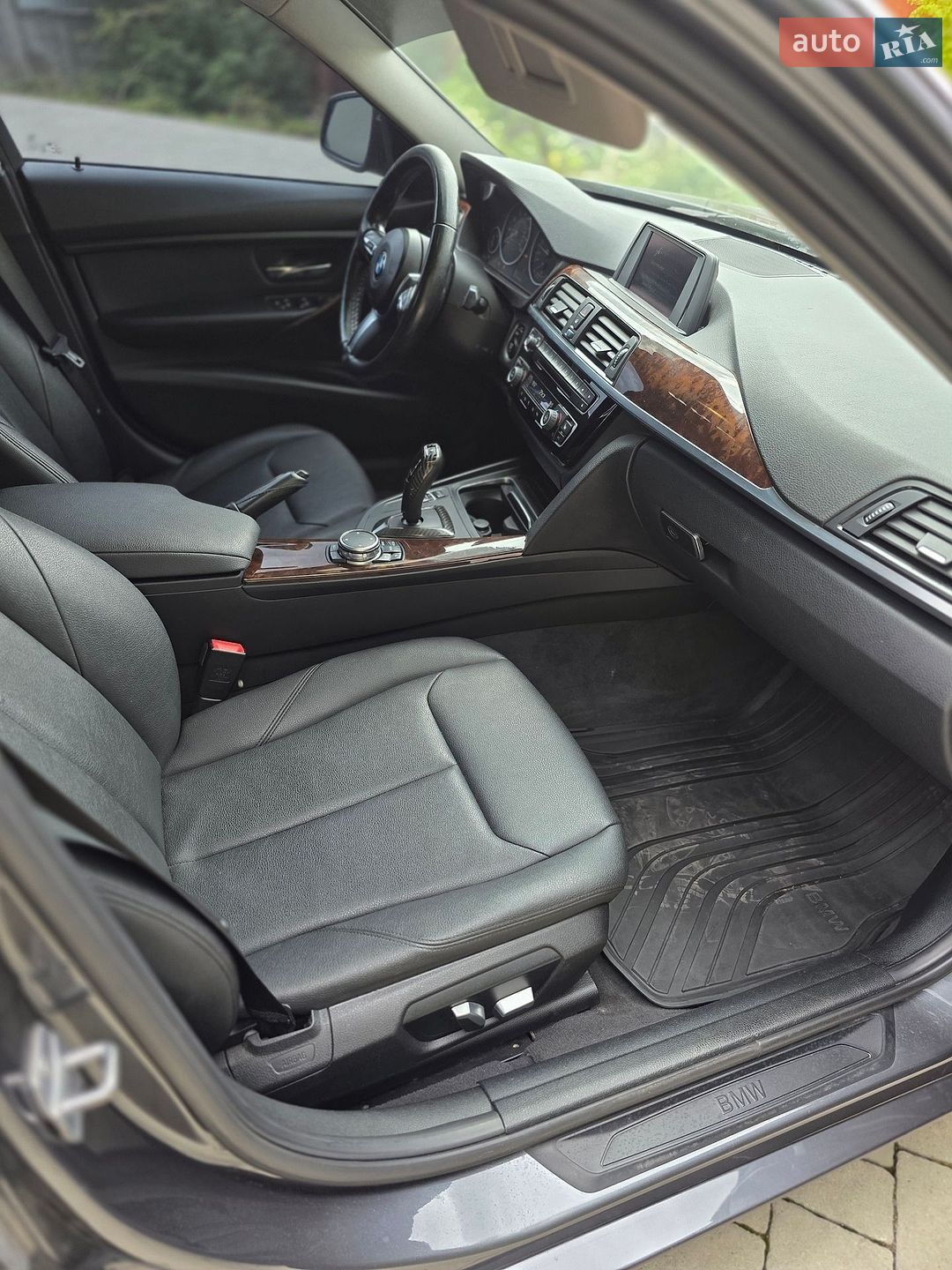 BMW 3 Series 2018 VIN WBA8A3C57JA505499 фото оголошення 24 з 26