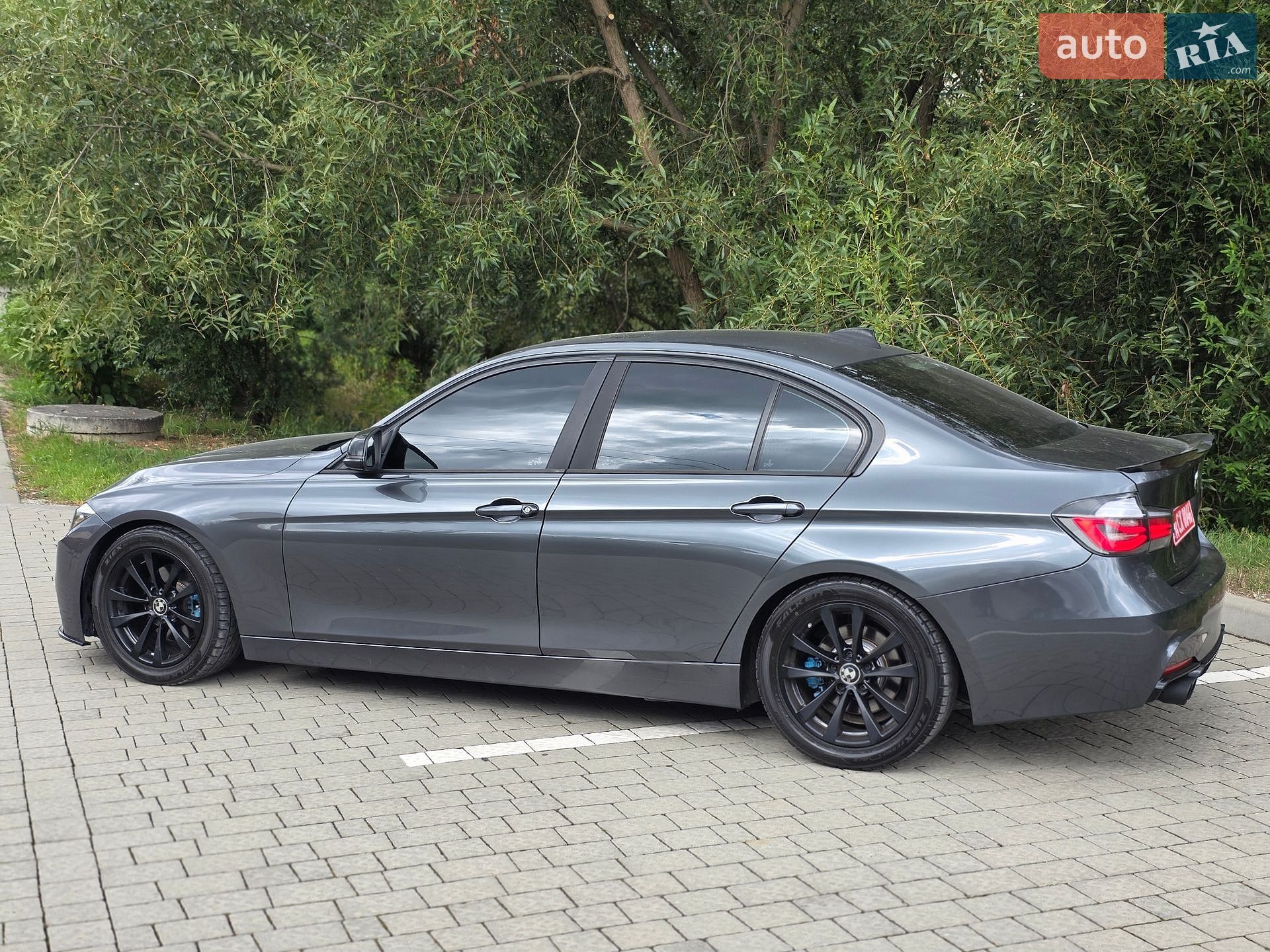 BMW 3 Series 2018 VIN WBA8A3C57JA505499 фото оголошення 3 з 26