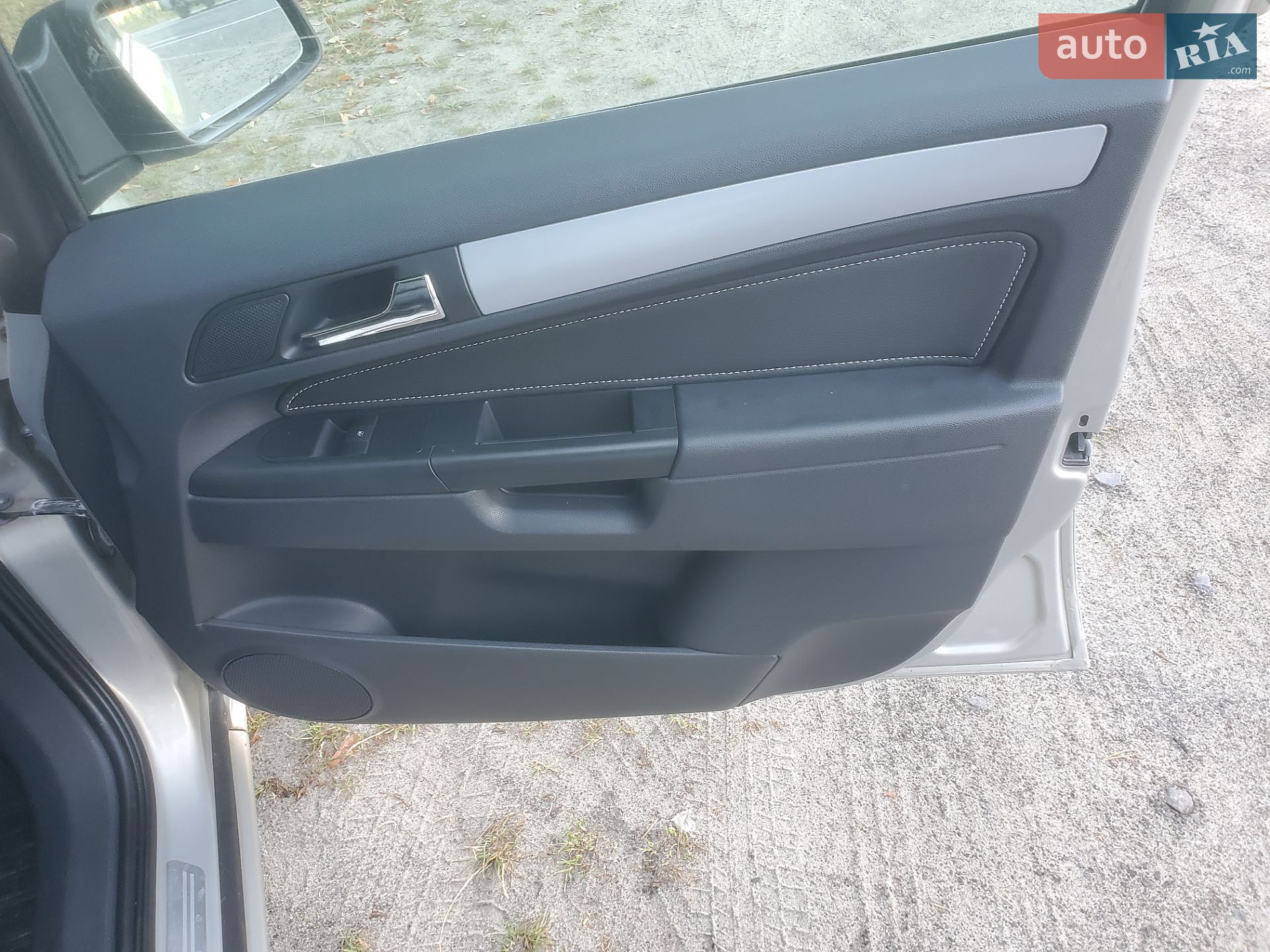 Opel Zafira 2006 VIN W0L0AHM756G136491 фото оголошення 10 з 32