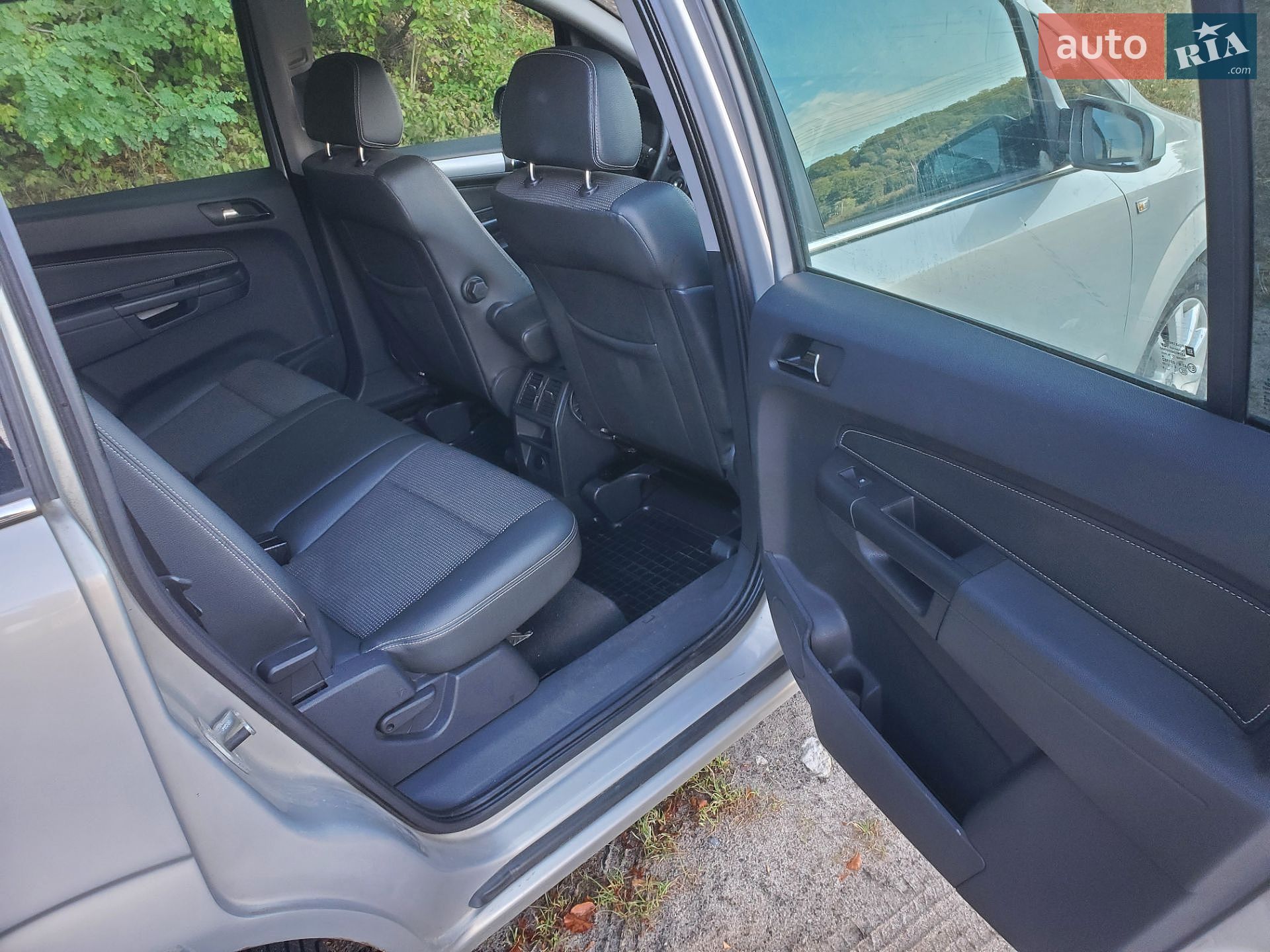Opel Zafira 2006 VIN W0L0AHM756G136491 фото оголошення 17 з 32