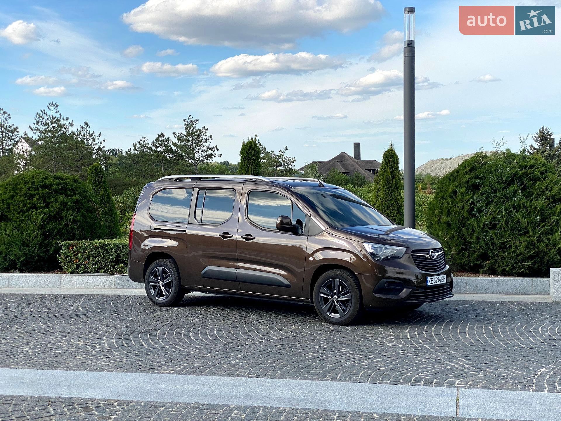 Opel Combo Life 2018 VIN W0VECYHZRKJ542406 фото оголошення 11 з 45